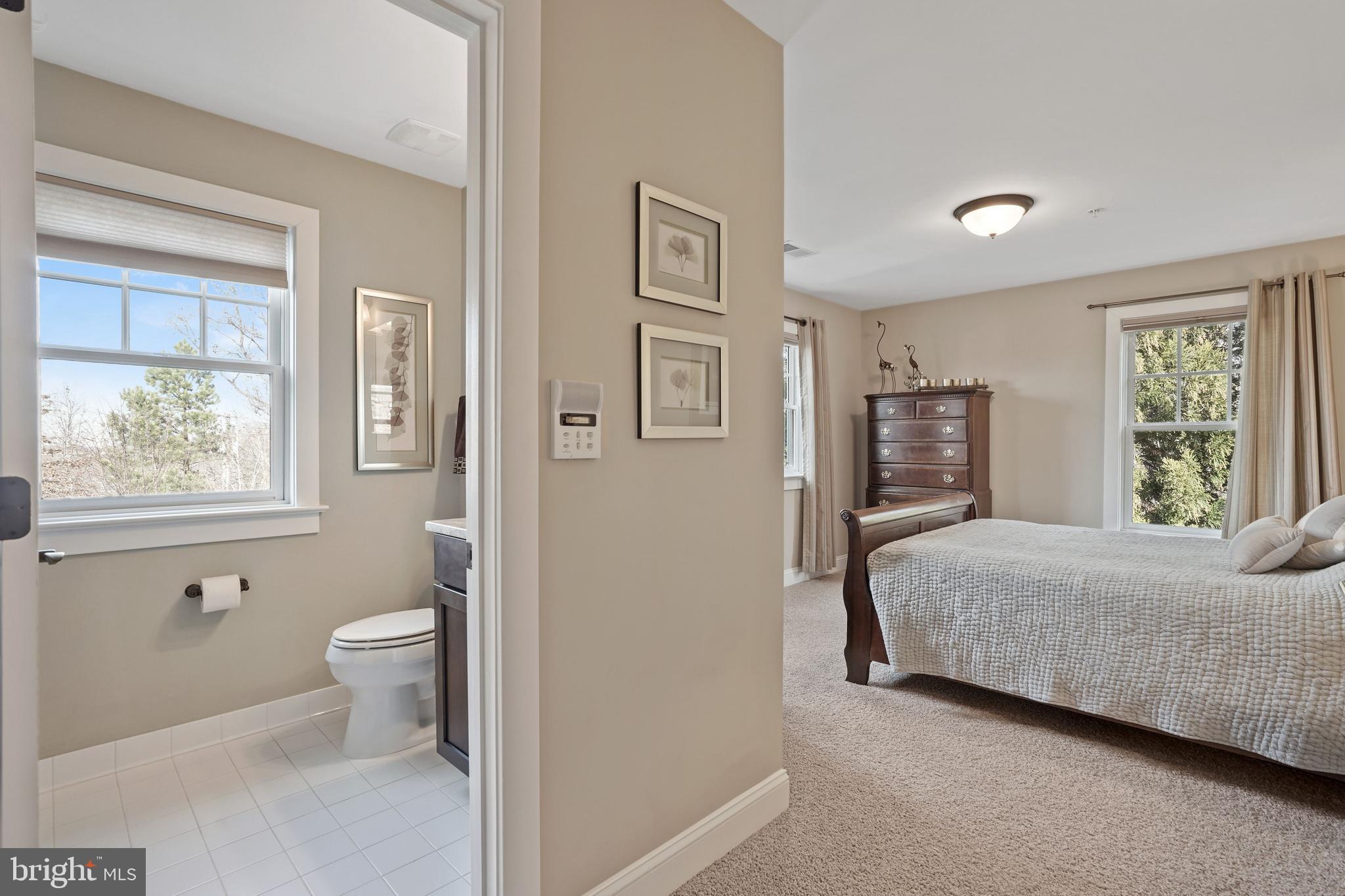 CLARK`S CORNER - Residential