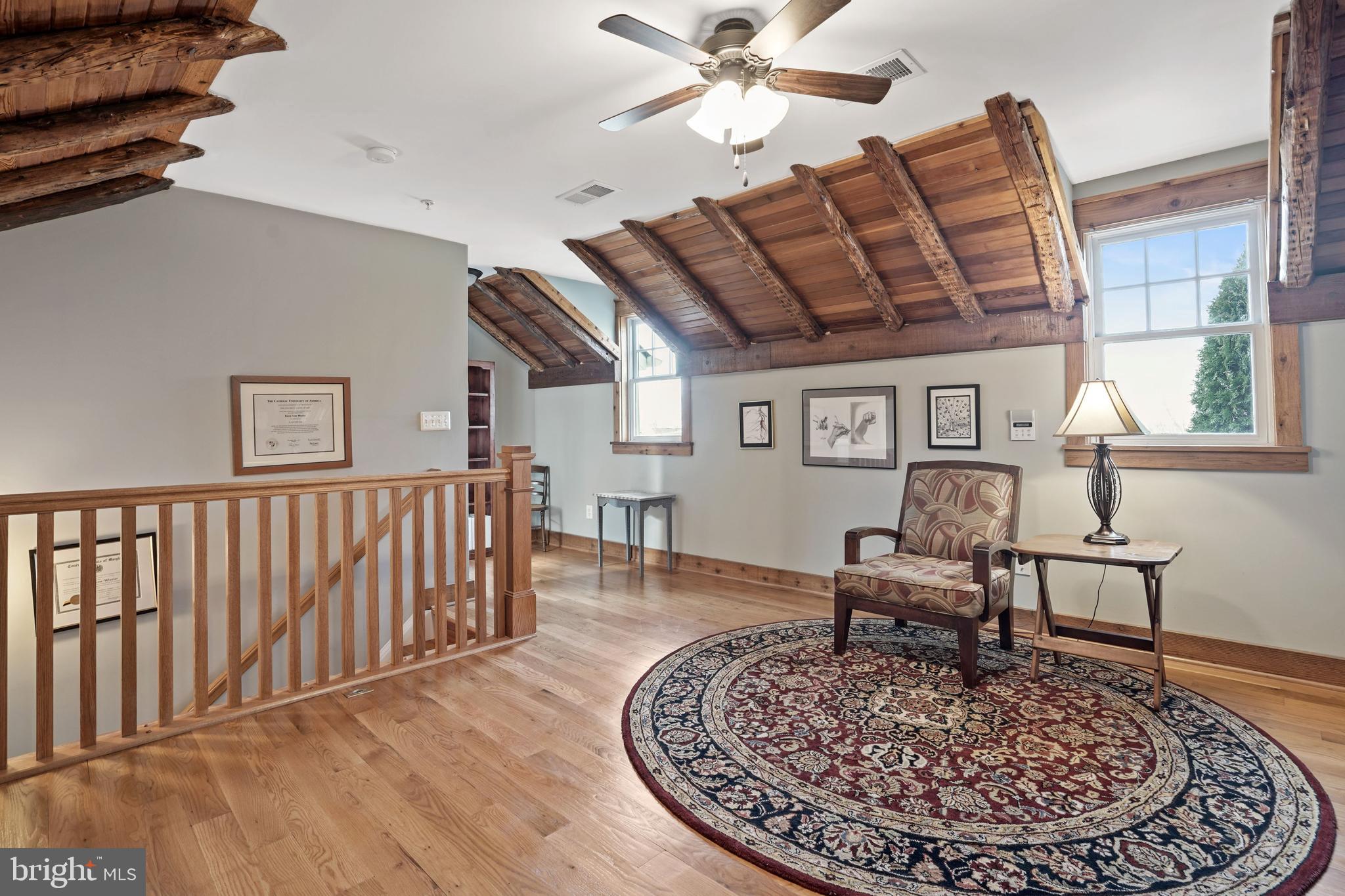 CLARK`S CORNER - Residential