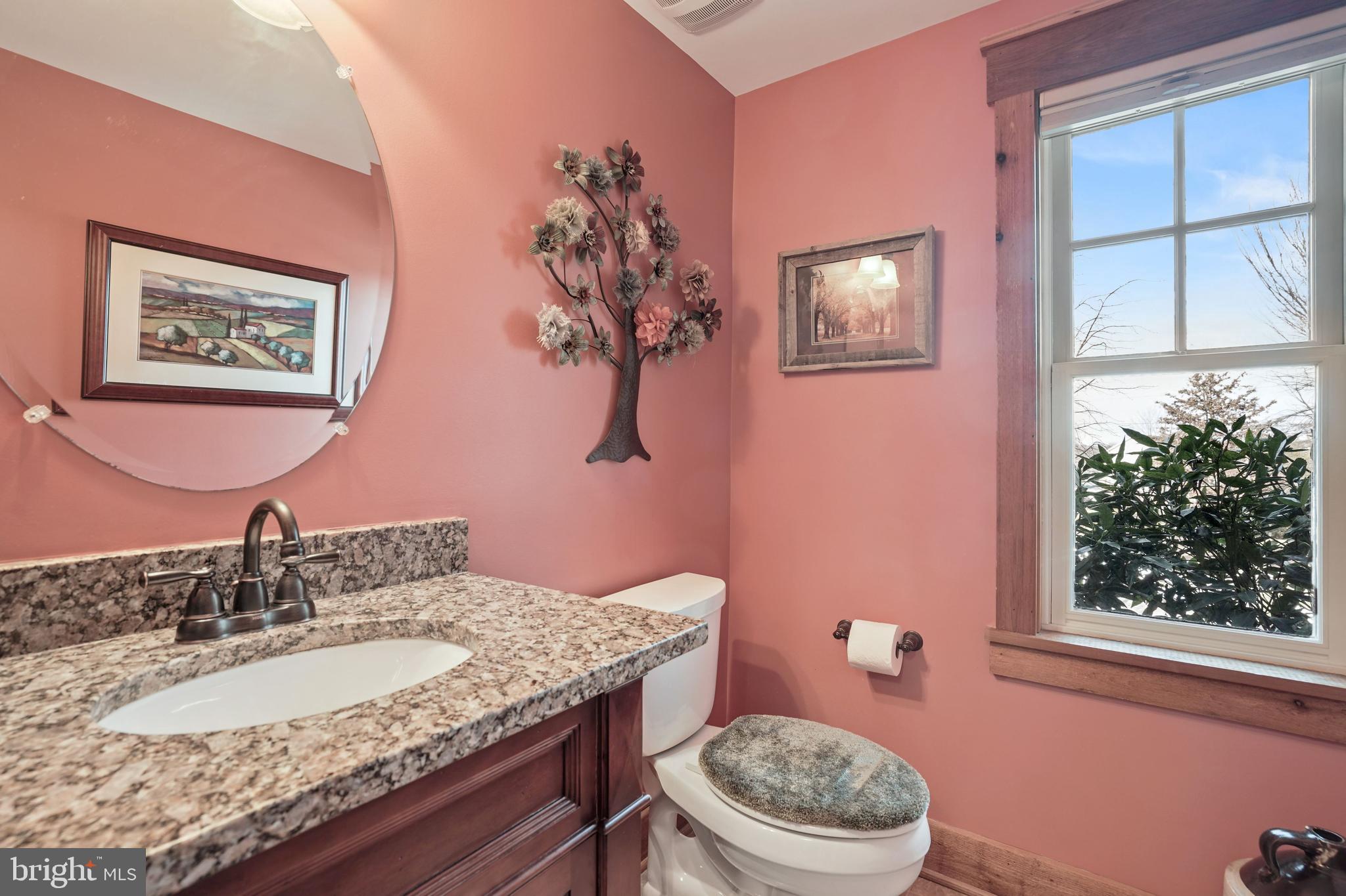 CLARK`S CORNER - Residential