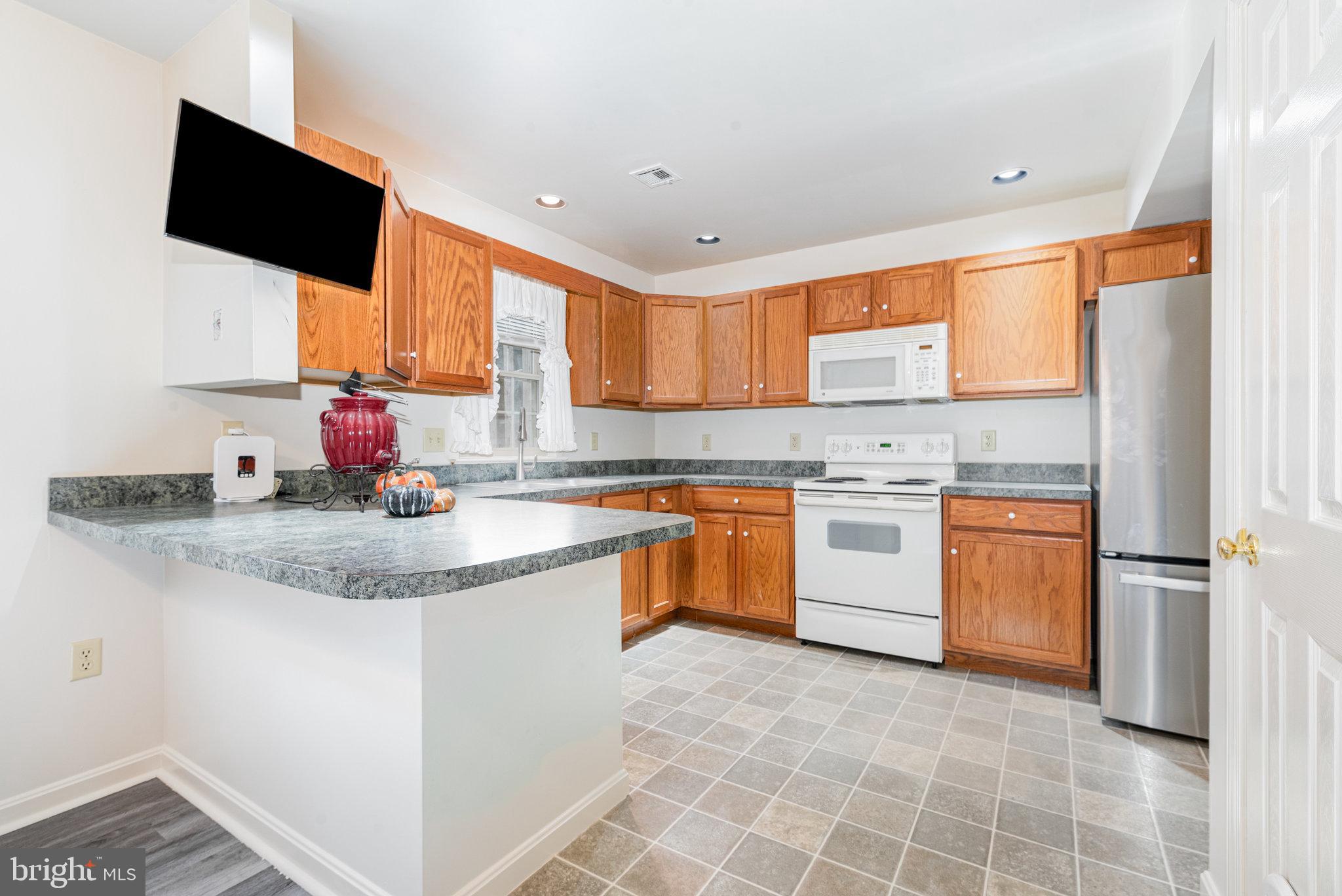 STONEHEDGE II - Residential