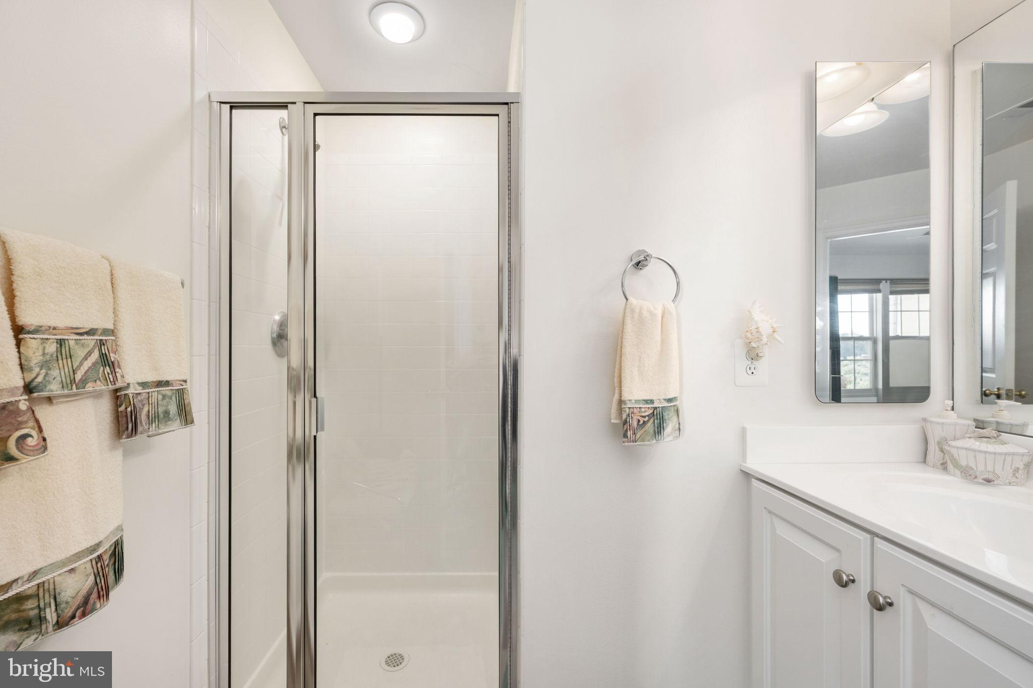 MONROE POINT - Residential