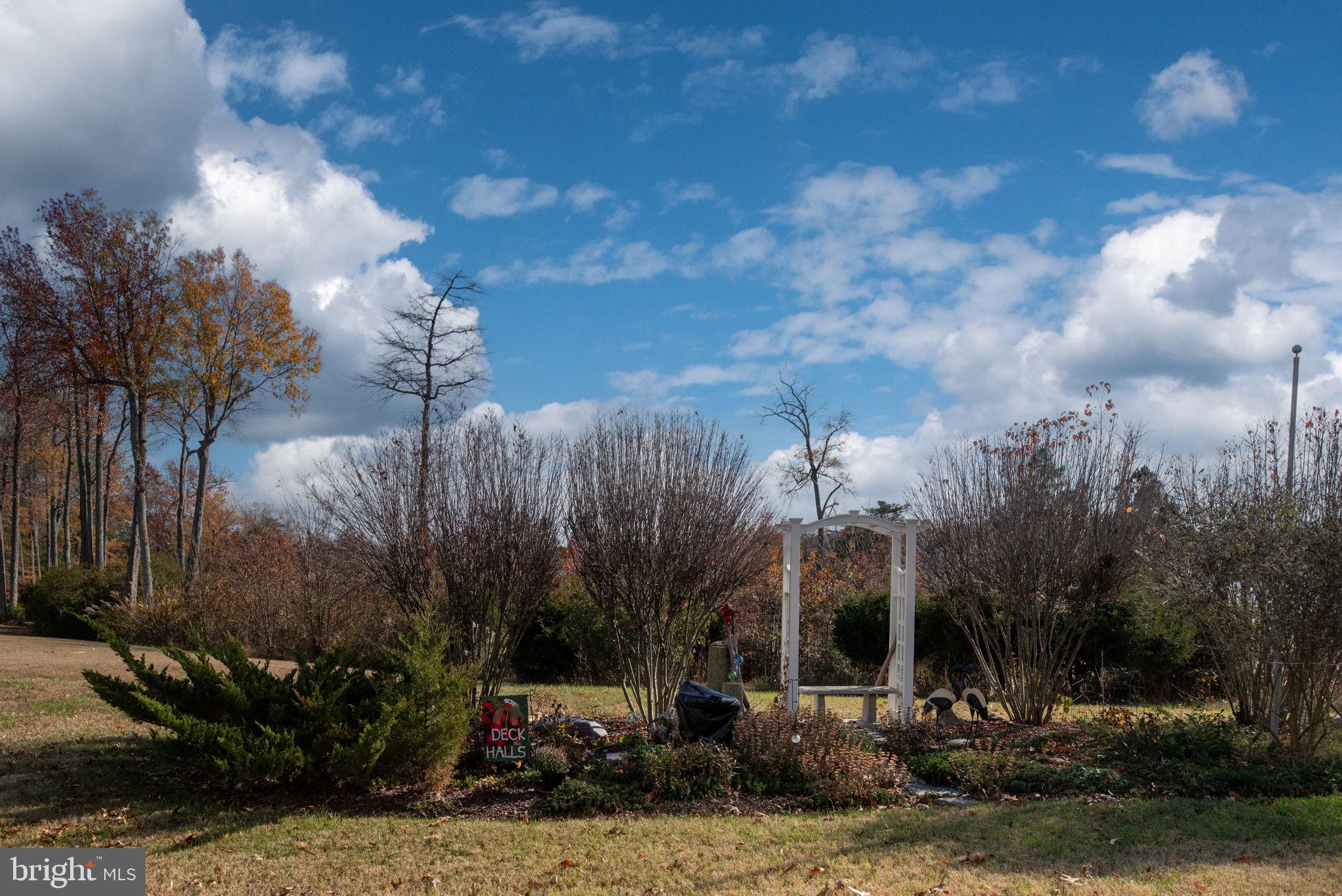 MONROE POINT - Residential