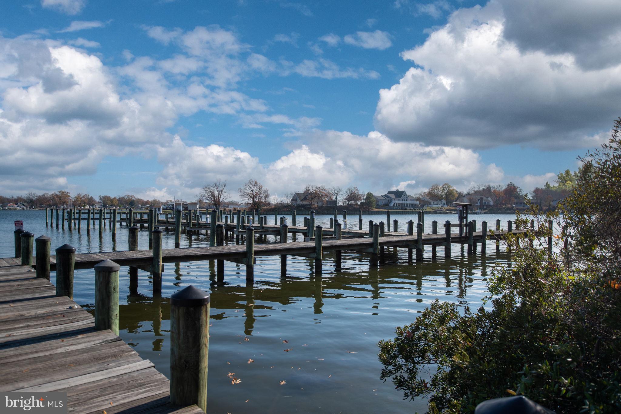 MONROE POINT - Residential