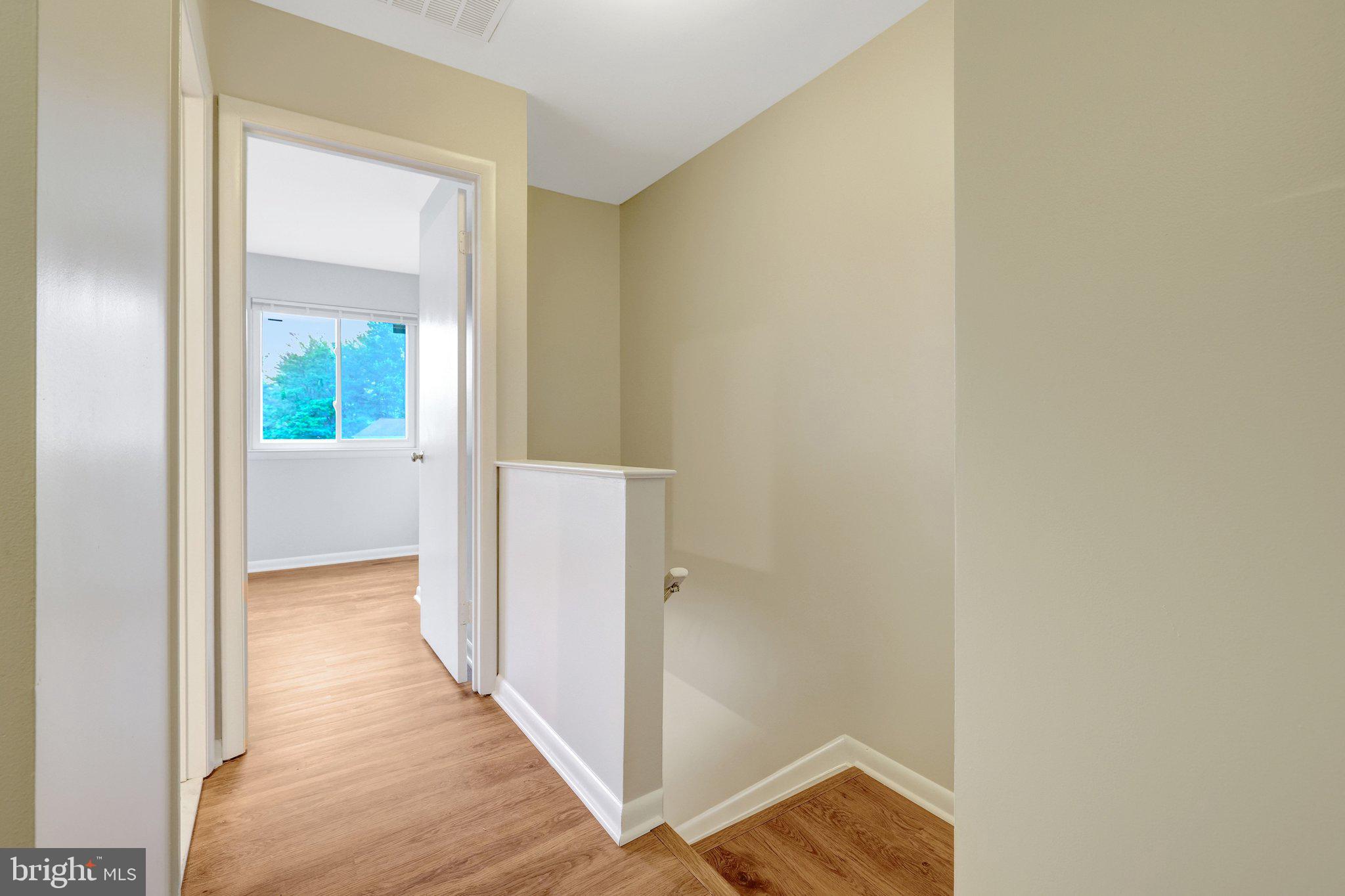 SUGARLAND SQUARE - Residential