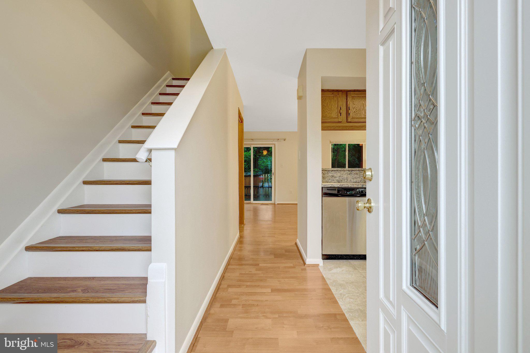 SUGARLAND SQUARE - Residential