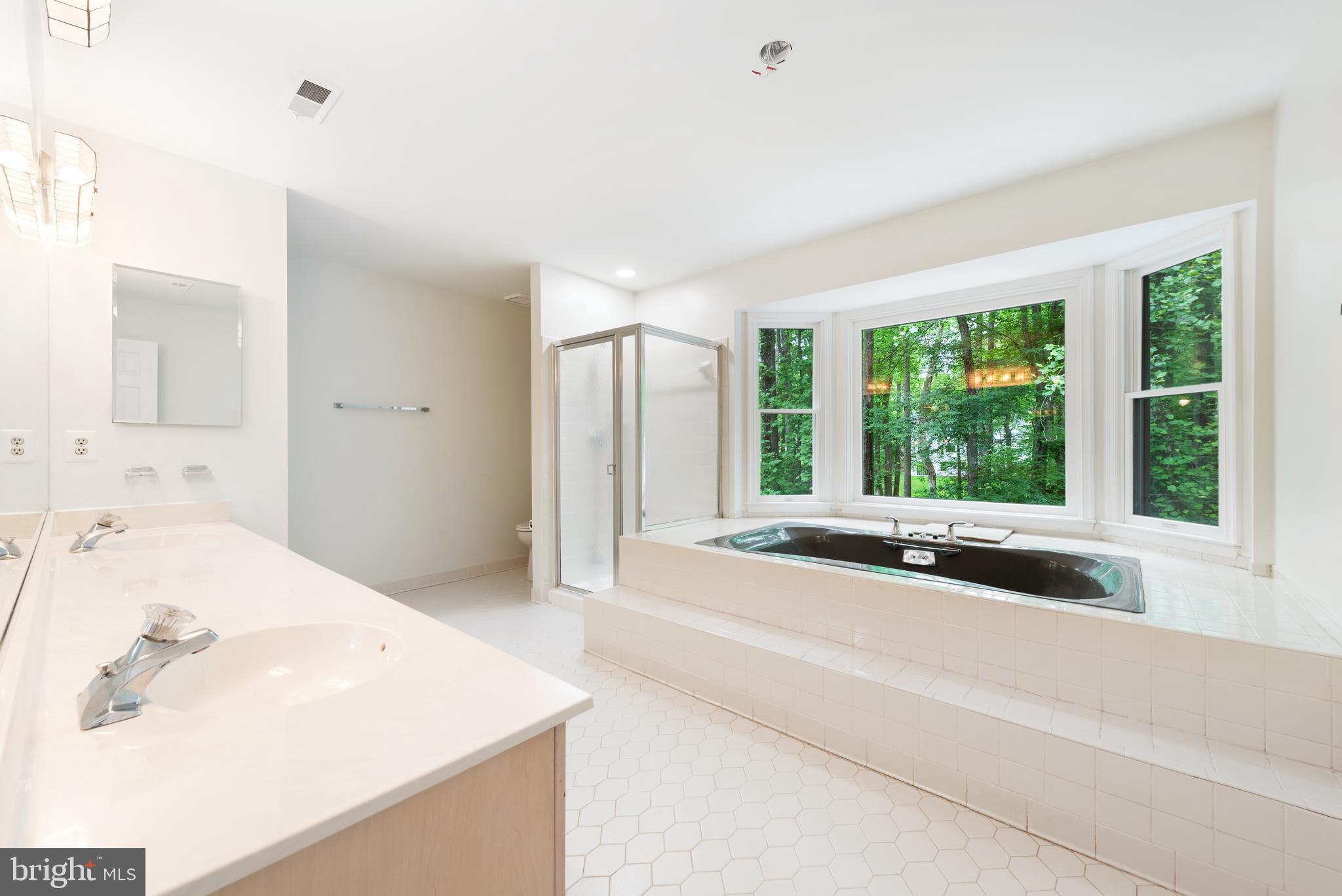 TIMBERLAKE ESTATES SOUTH - Residential