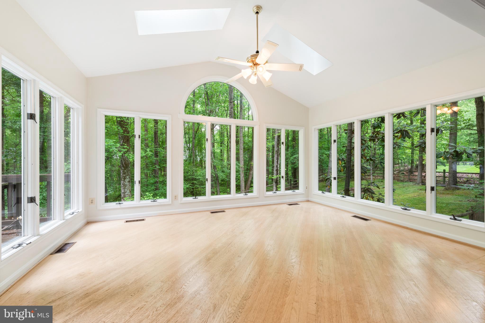 TIMBERLAKE ESTATES SOUTH - Residential