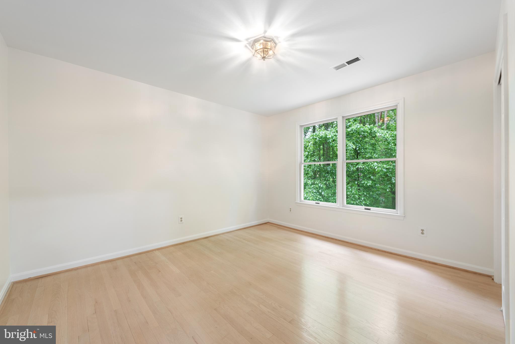 TIMBERLAKE ESTATES SOUTH - Residential