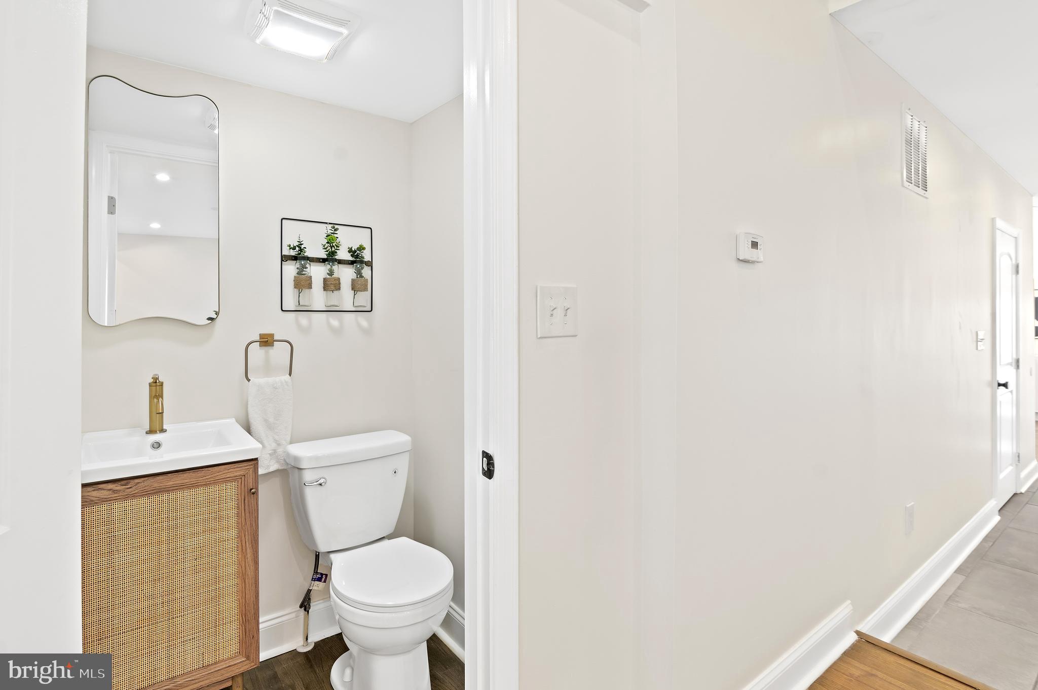 SEVEN MILE - Residential