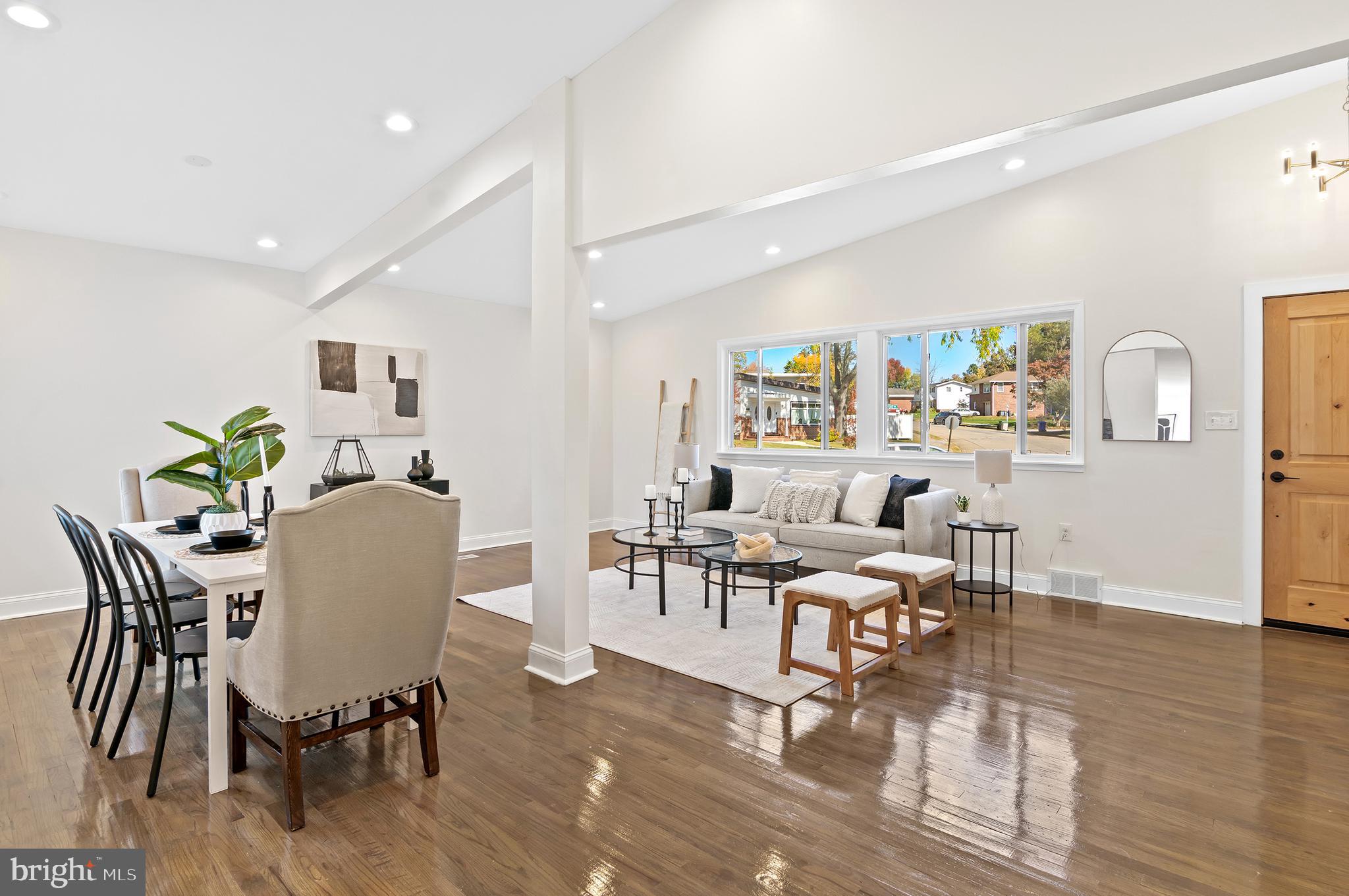 SEVEN MILE - Residential