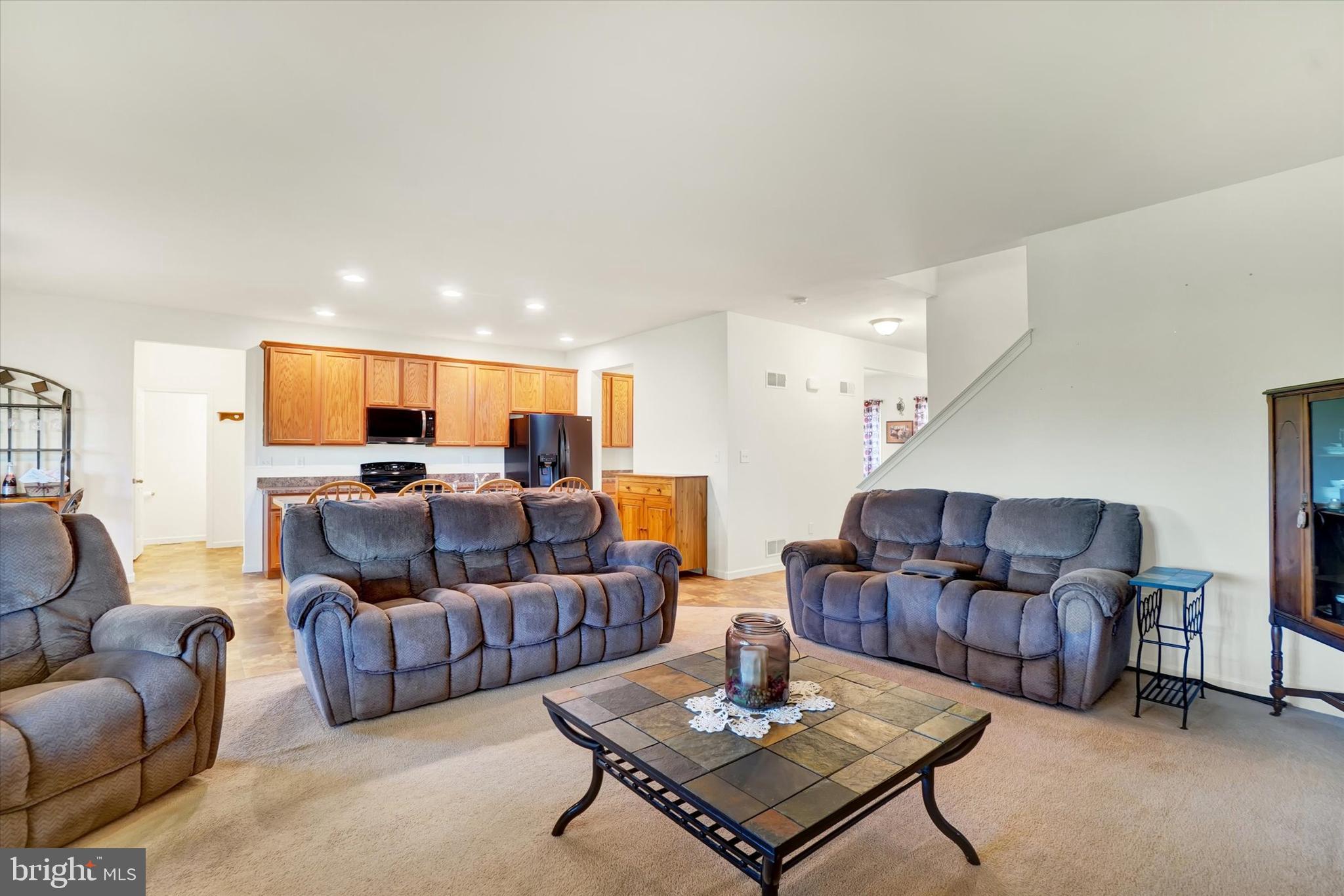ROLLING MEADOWS AT RENTZEL FARM - Residential