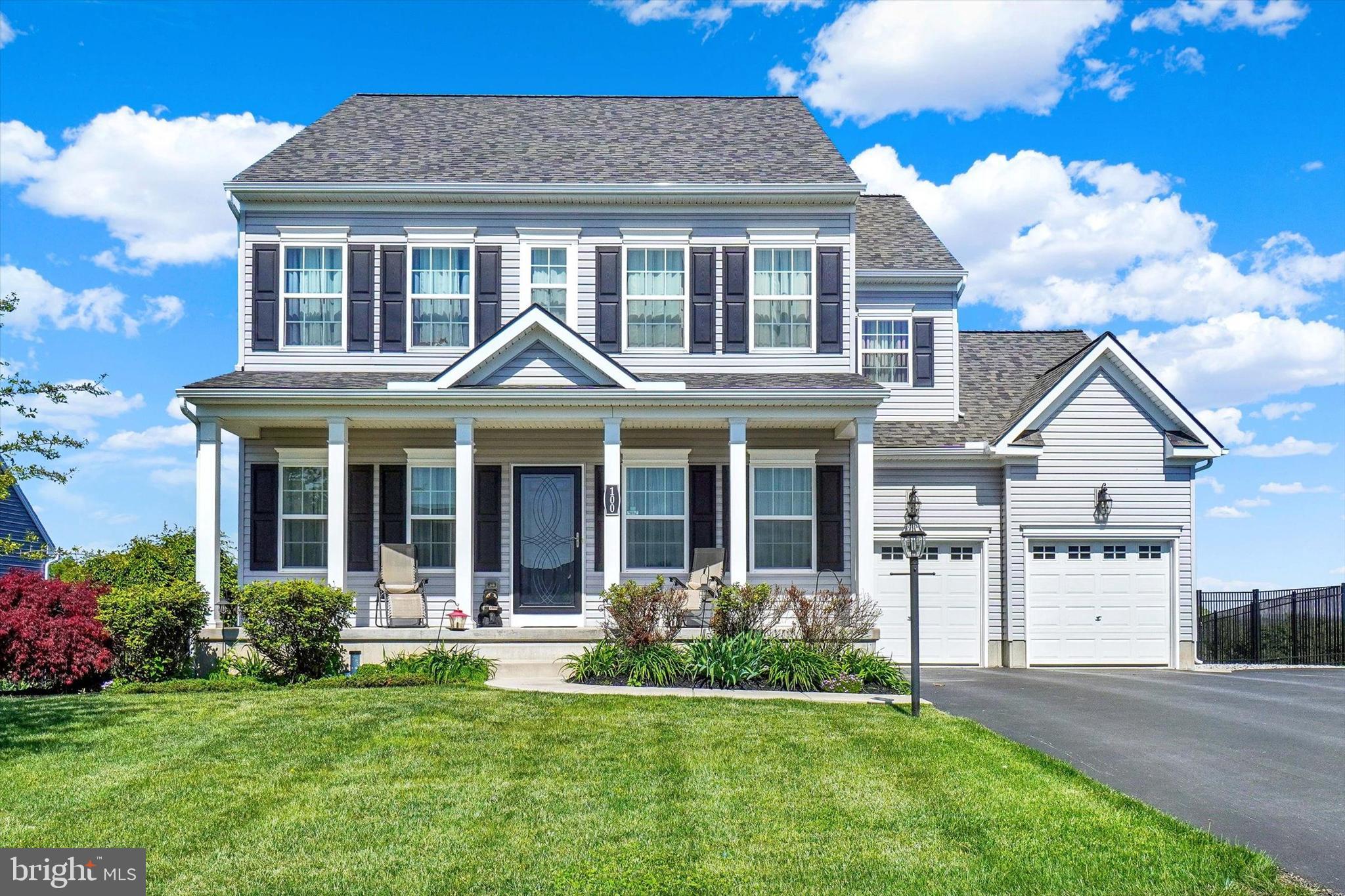 ROLLING MEADOWS AT RENTZEL FARM - Residential