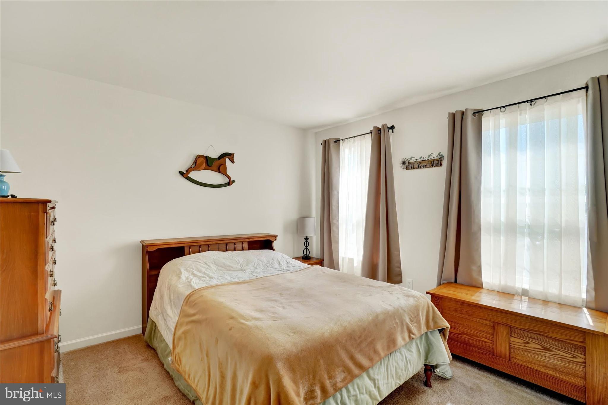 ROLLING MEADOWS AT RENTZEL FARM - Residential