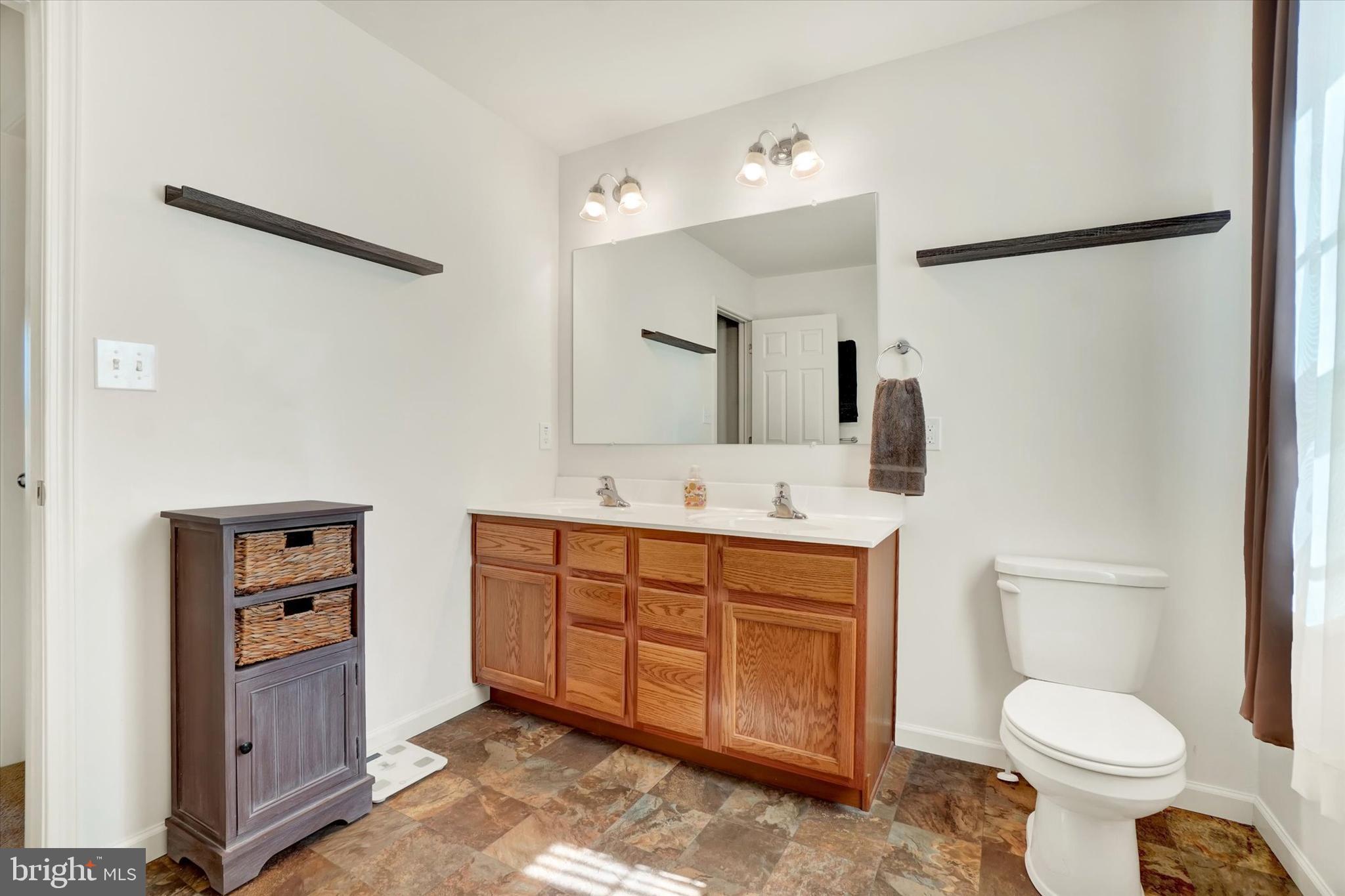 ROLLING MEADOWS AT RENTZEL FARM - Residential