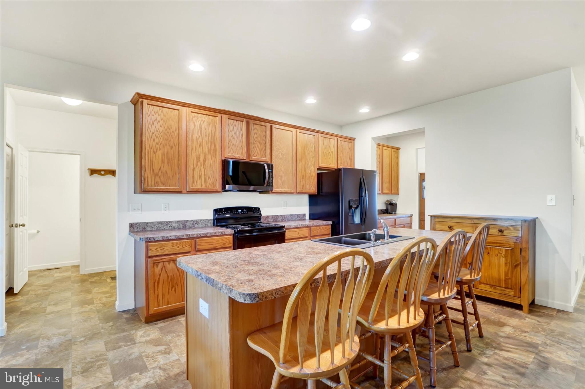 ROLLING MEADOWS AT RENTZEL FARM - Residential