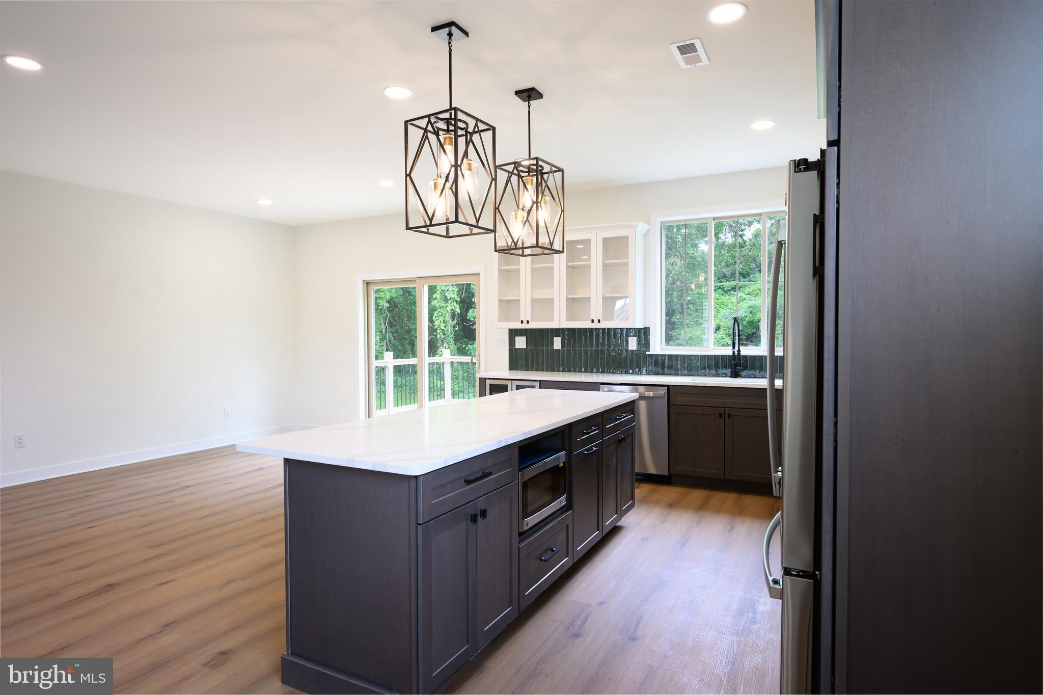 35 W COHAWKIN ROAD