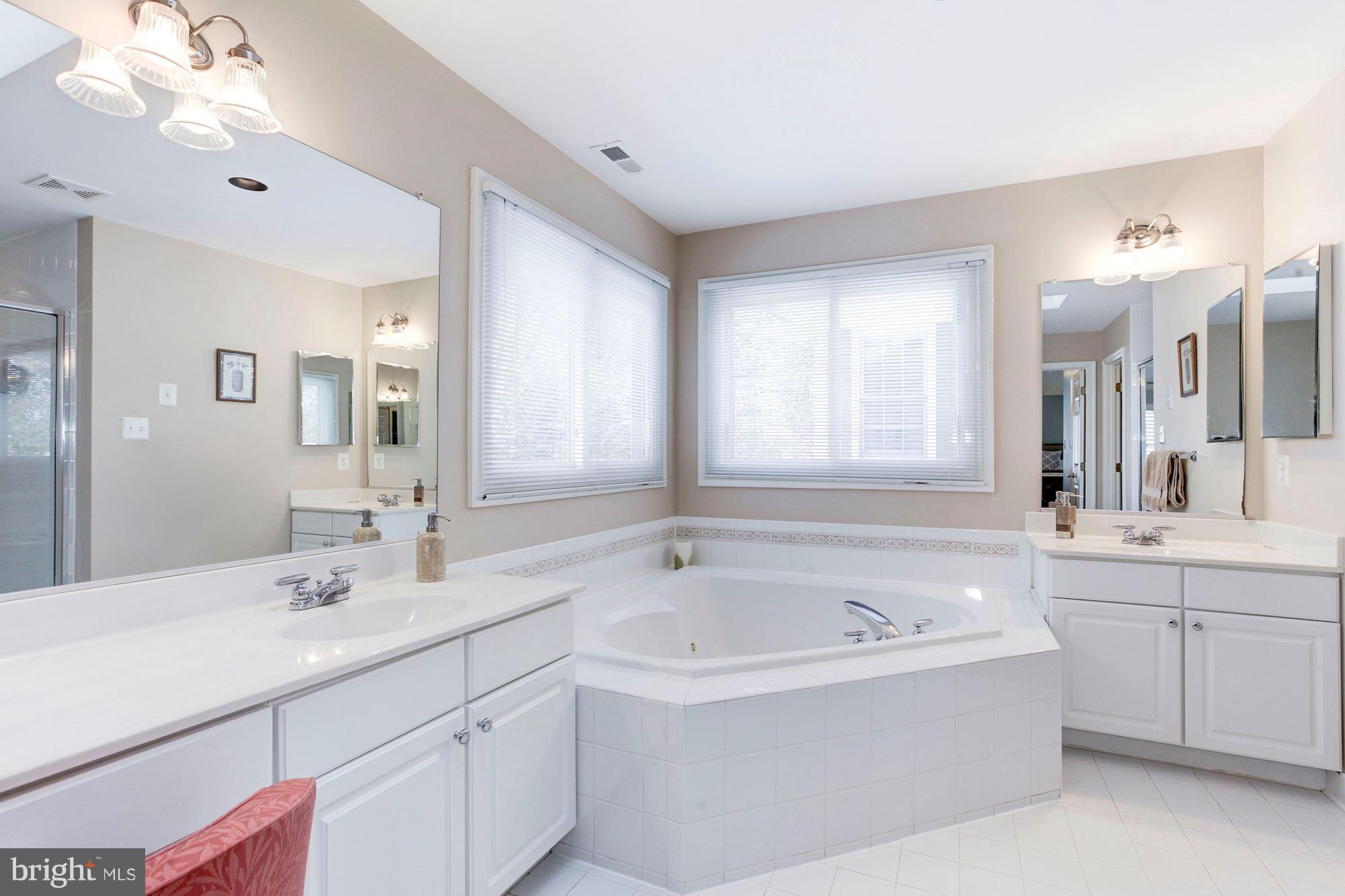 ALTA VISTA - Residential