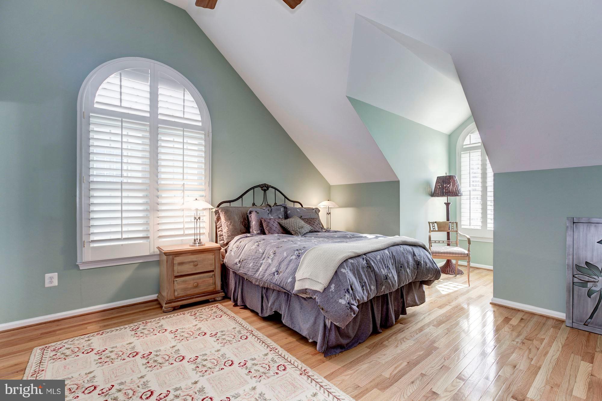 ALTA VISTA - Residential