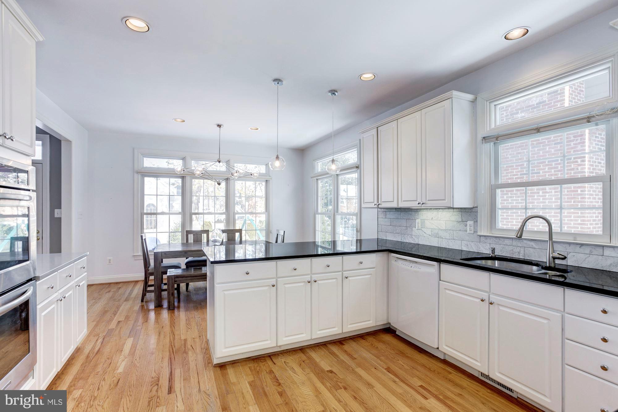 ALTA VISTA - Residential