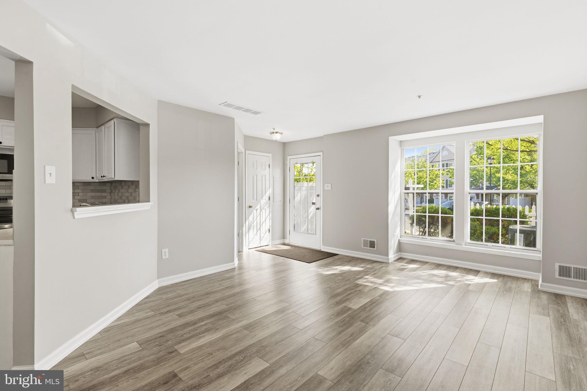 THE VILLAGE SOUTHFIELD - Residential