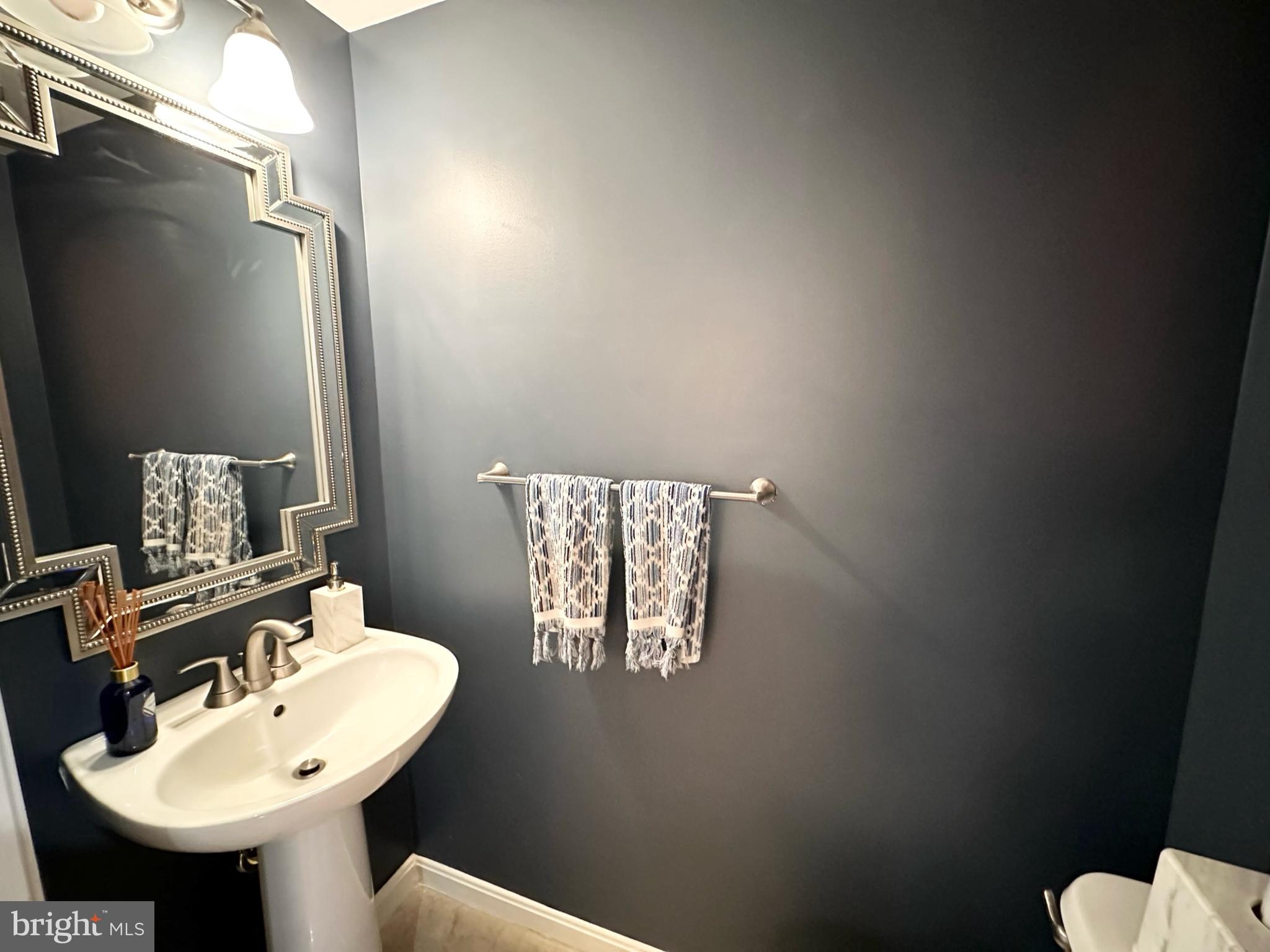 EDSON PARK PLACE - Residential Lease