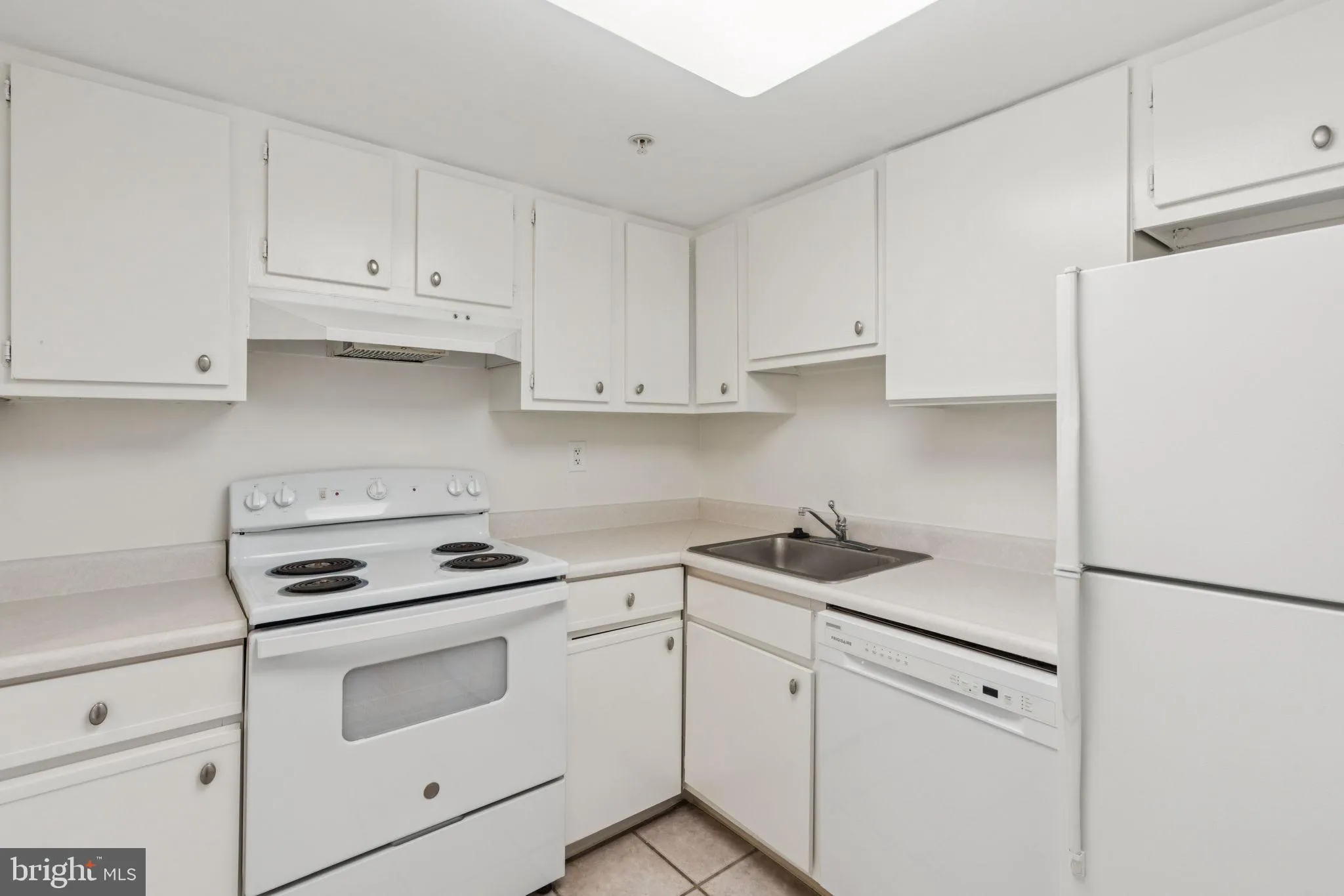 Philadelphia, Pennsylvania 19130, United States, ,1 BathroomBathrooms,Residential,Active,204832