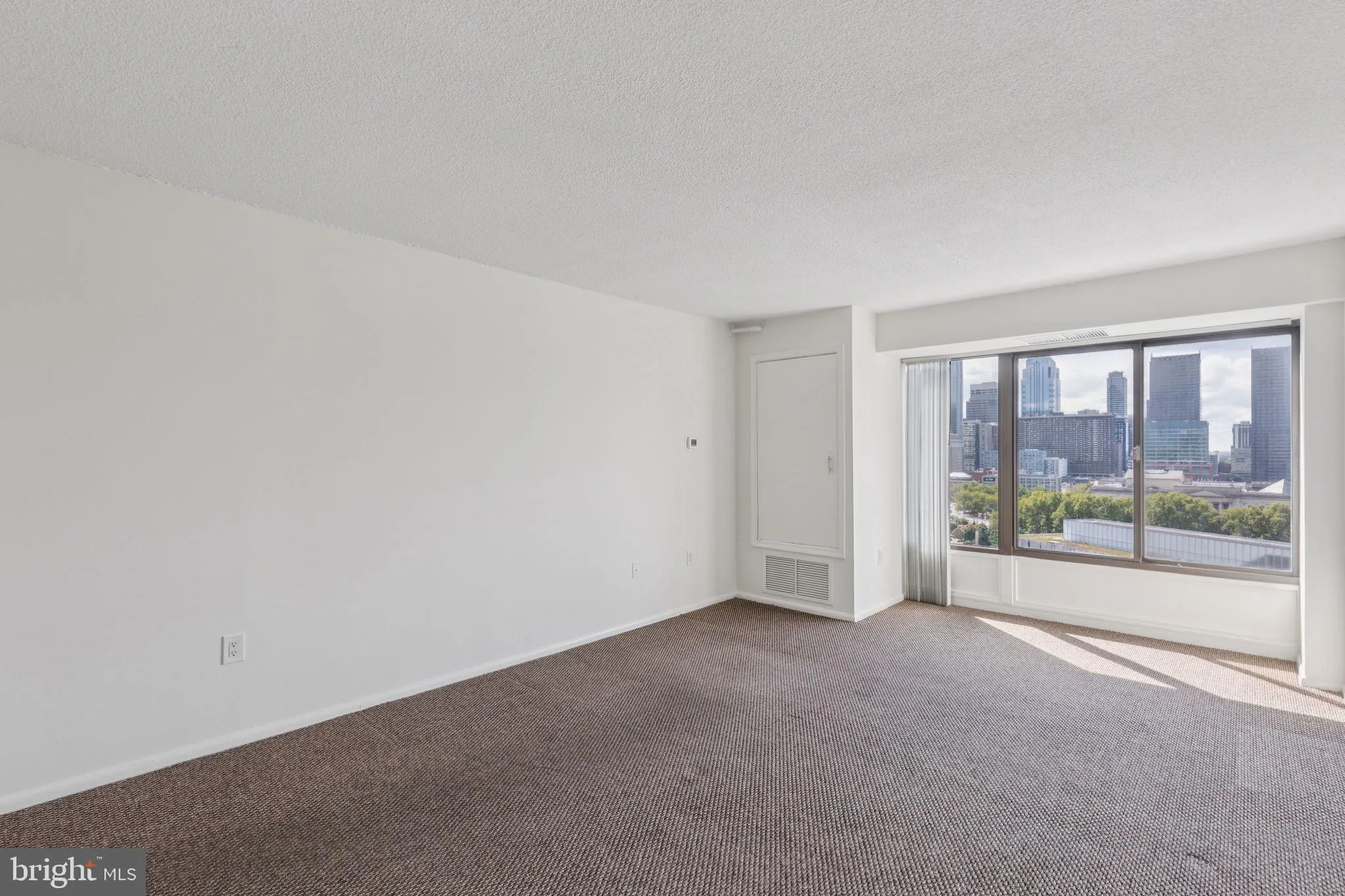 Philadelphia, Pennsylvania 19130, United States, ,1 BathroomBathrooms,Residential,Active,204832