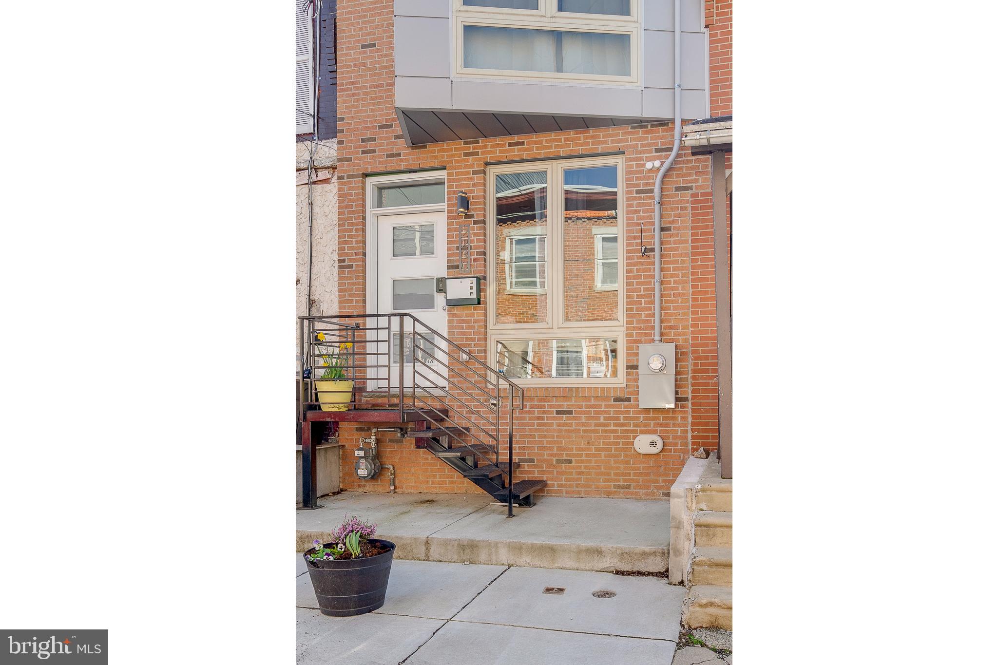 POINT BREEZE - Residential