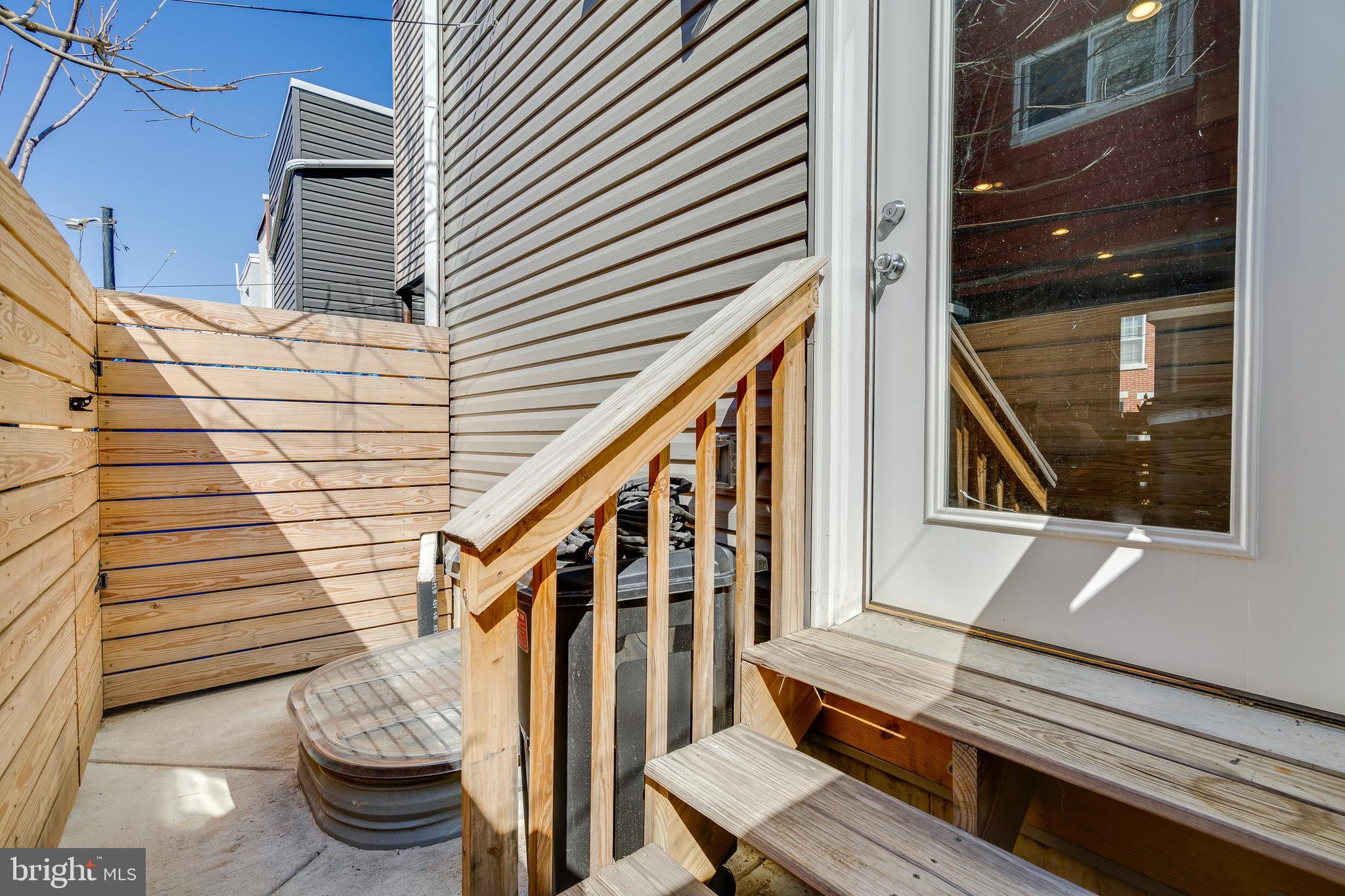 POINT BREEZE - Residential