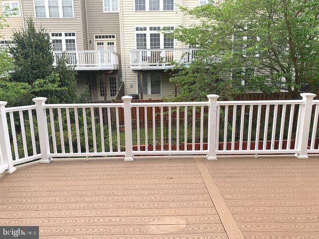 LORTON STATION SOUTH - Residential Lease