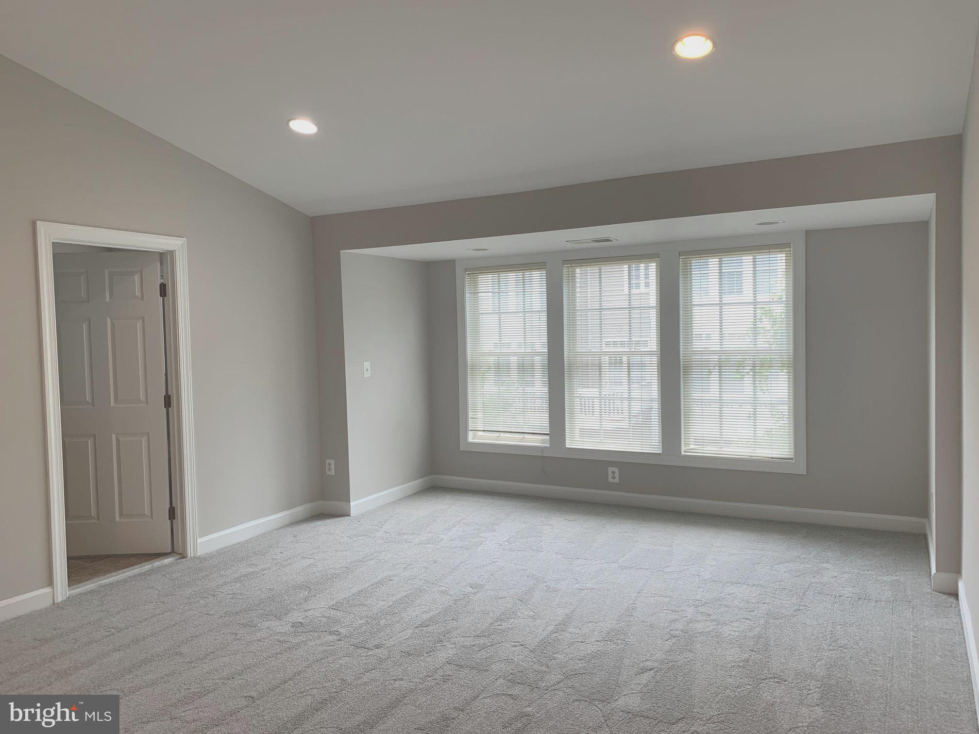 LORTON STATION SOUTH - Residential Lease