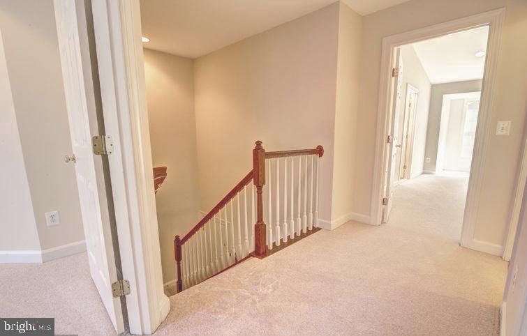 LORTON STATION SOUTH - Residential Lease