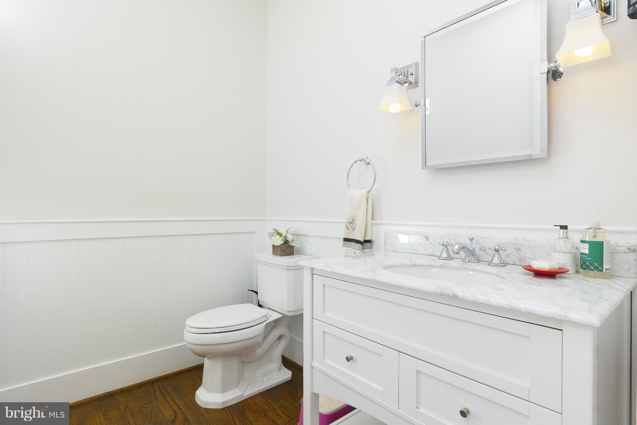 LEE HEIGHTS - Residential