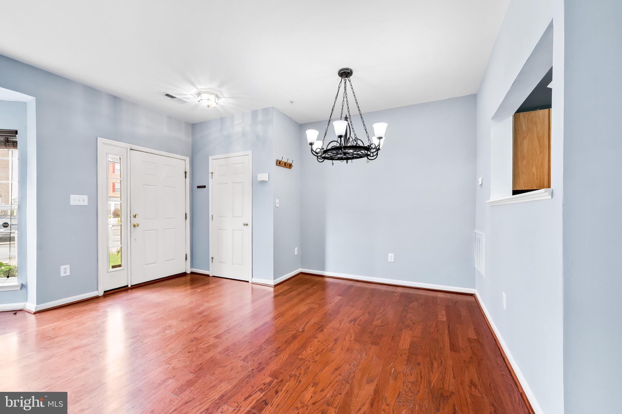 SEVEN OAKS - Residential Lease