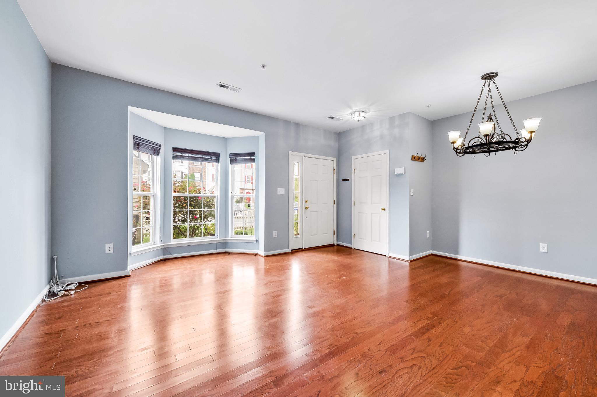 SEVEN OAKS - Residential Lease