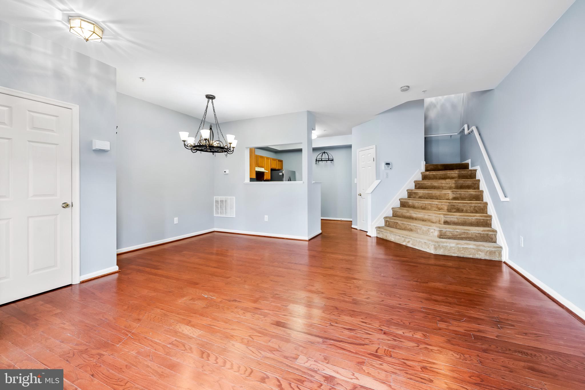 SEVEN OAKS - Residential Lease