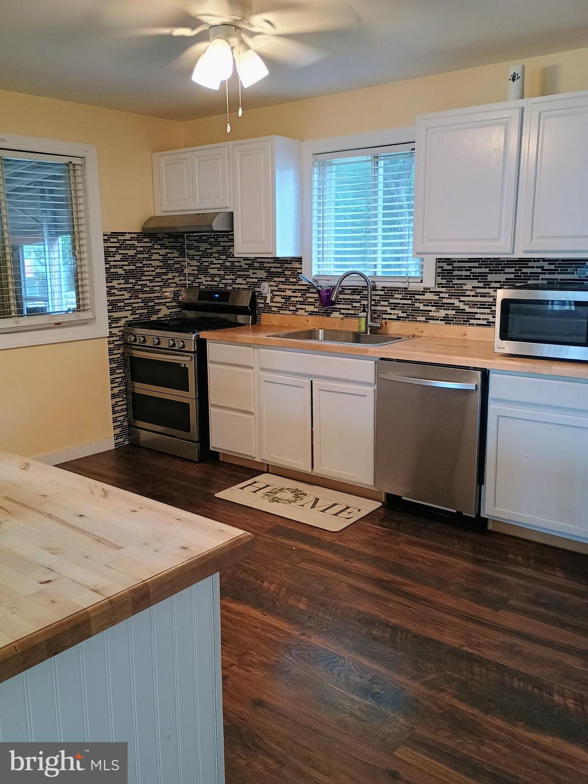 THE MEADOWS - Residential