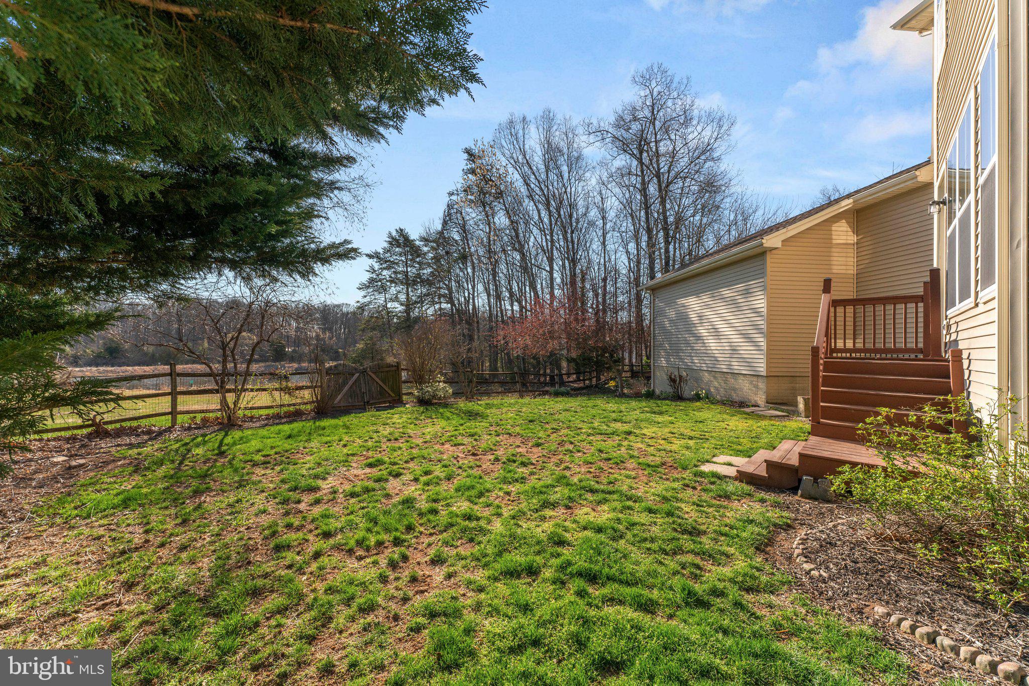 VINT HILL - Residential Lease