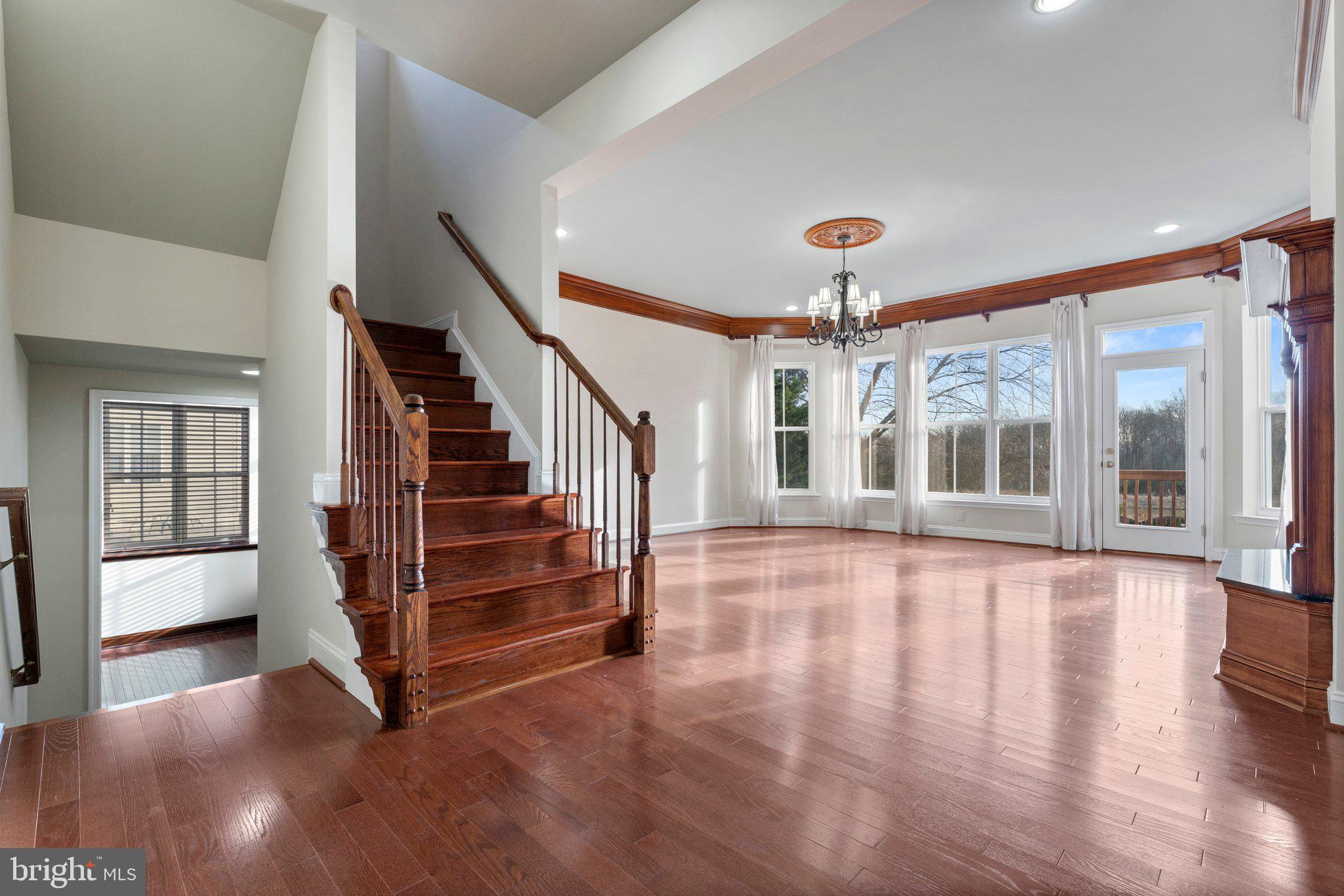 VINT HILL - Residential Lease