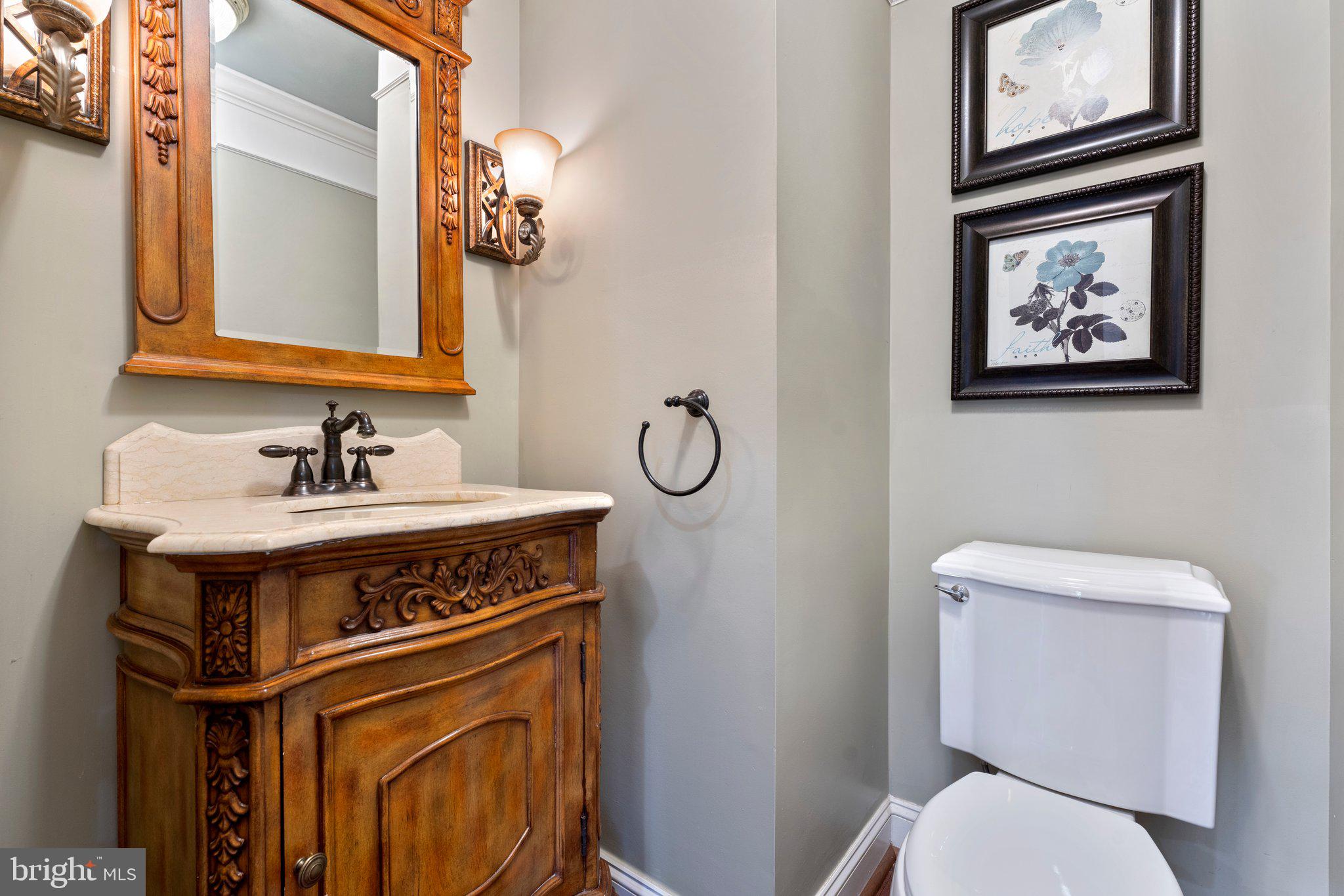 VINT HILL - Residential Lease