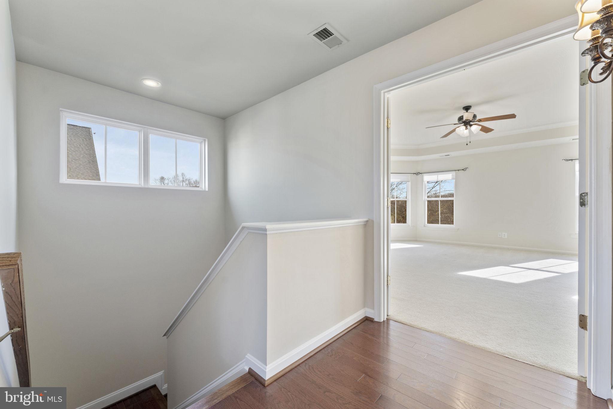 VINT HILL - Residential Lease