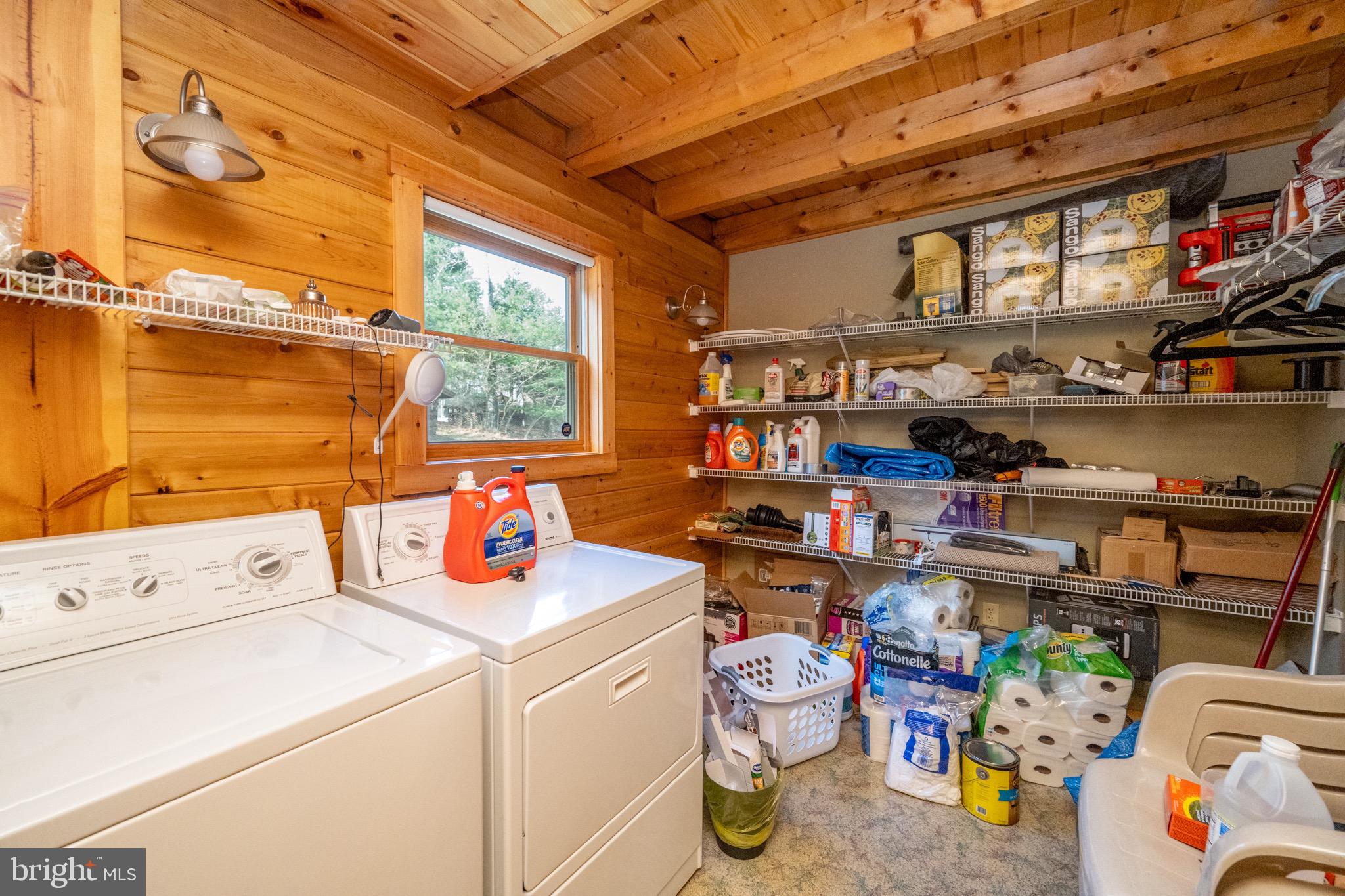 PARADISE ESTATES - Residential