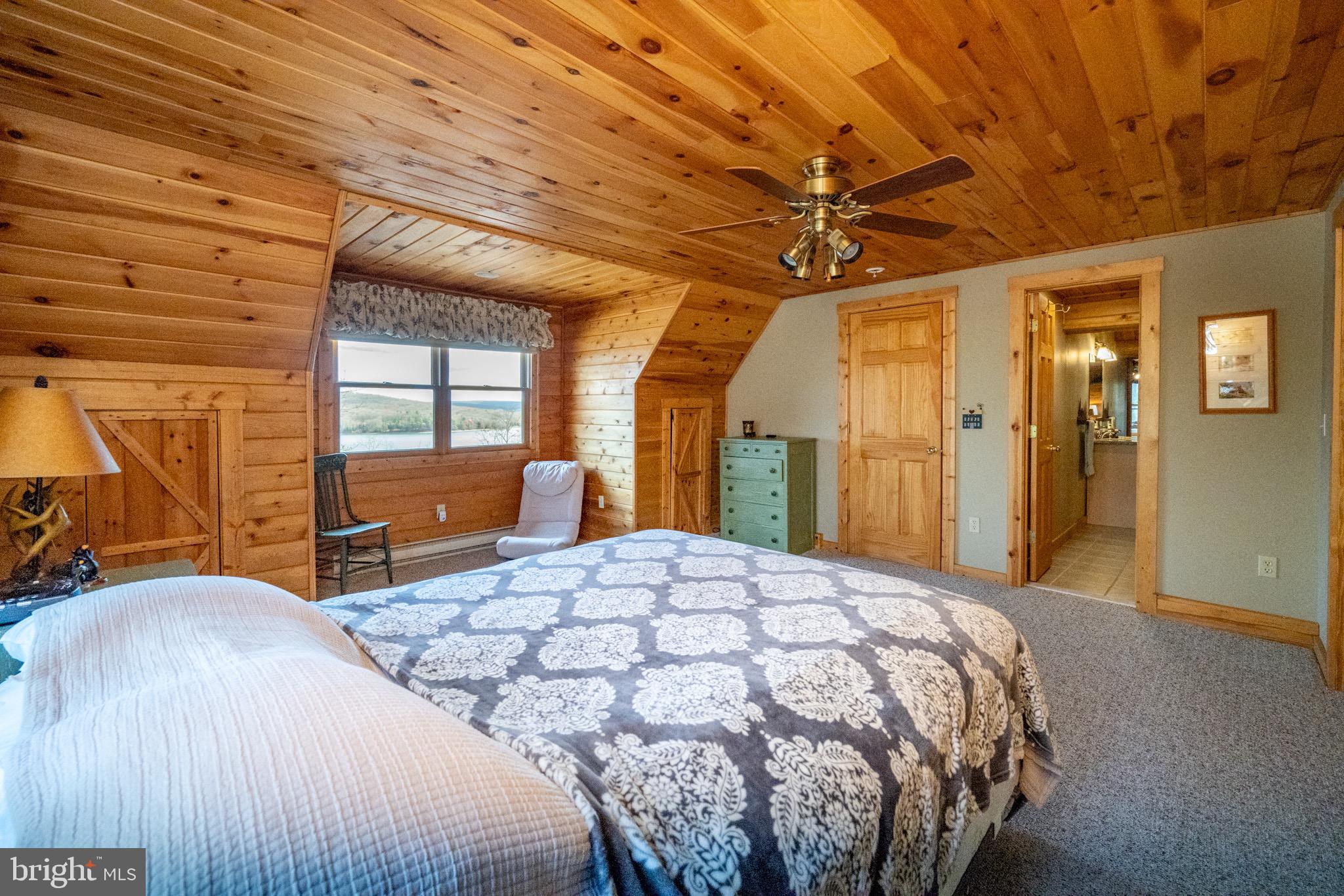 PARADISE ESTATES - Residential