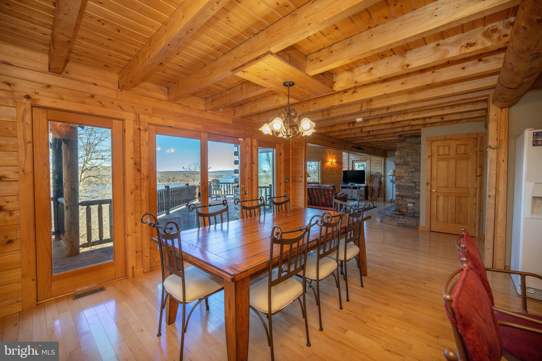 PARADISE ESTATES - Residential