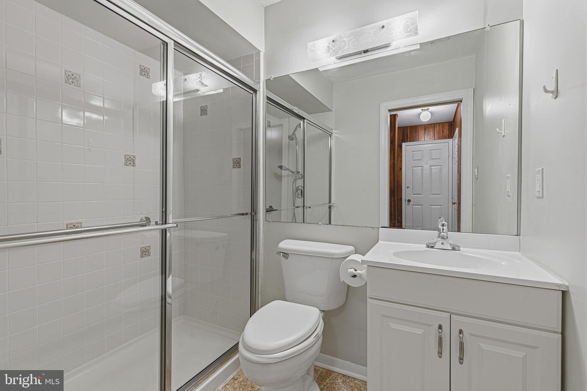 LONGWOOD KNOLLS - Residential