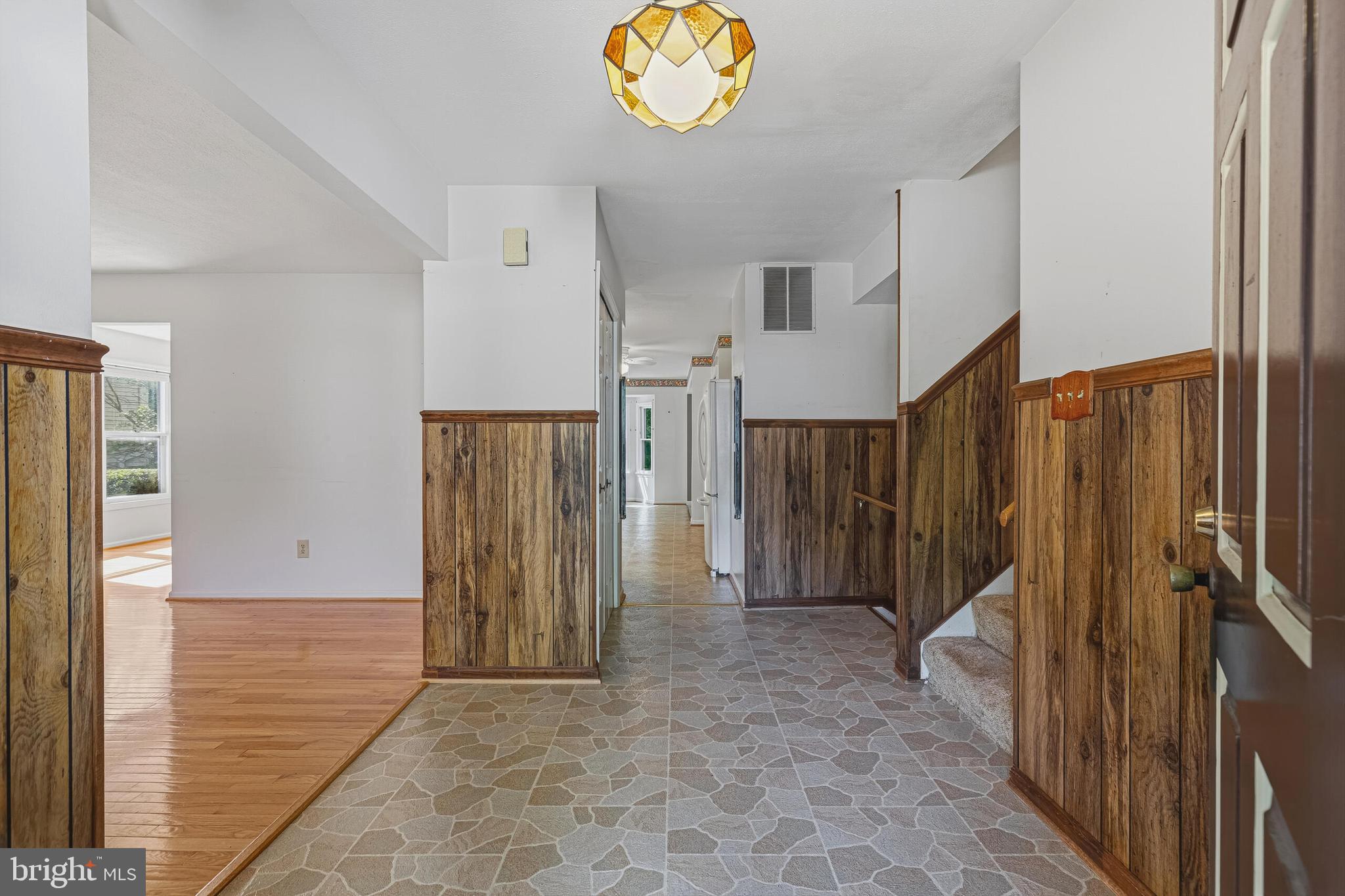 LONGWOOD KNOLLS - Residential