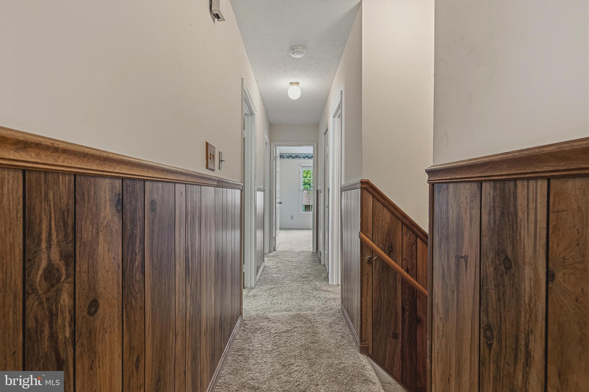 LONGWOOD KNOLLS - Residential