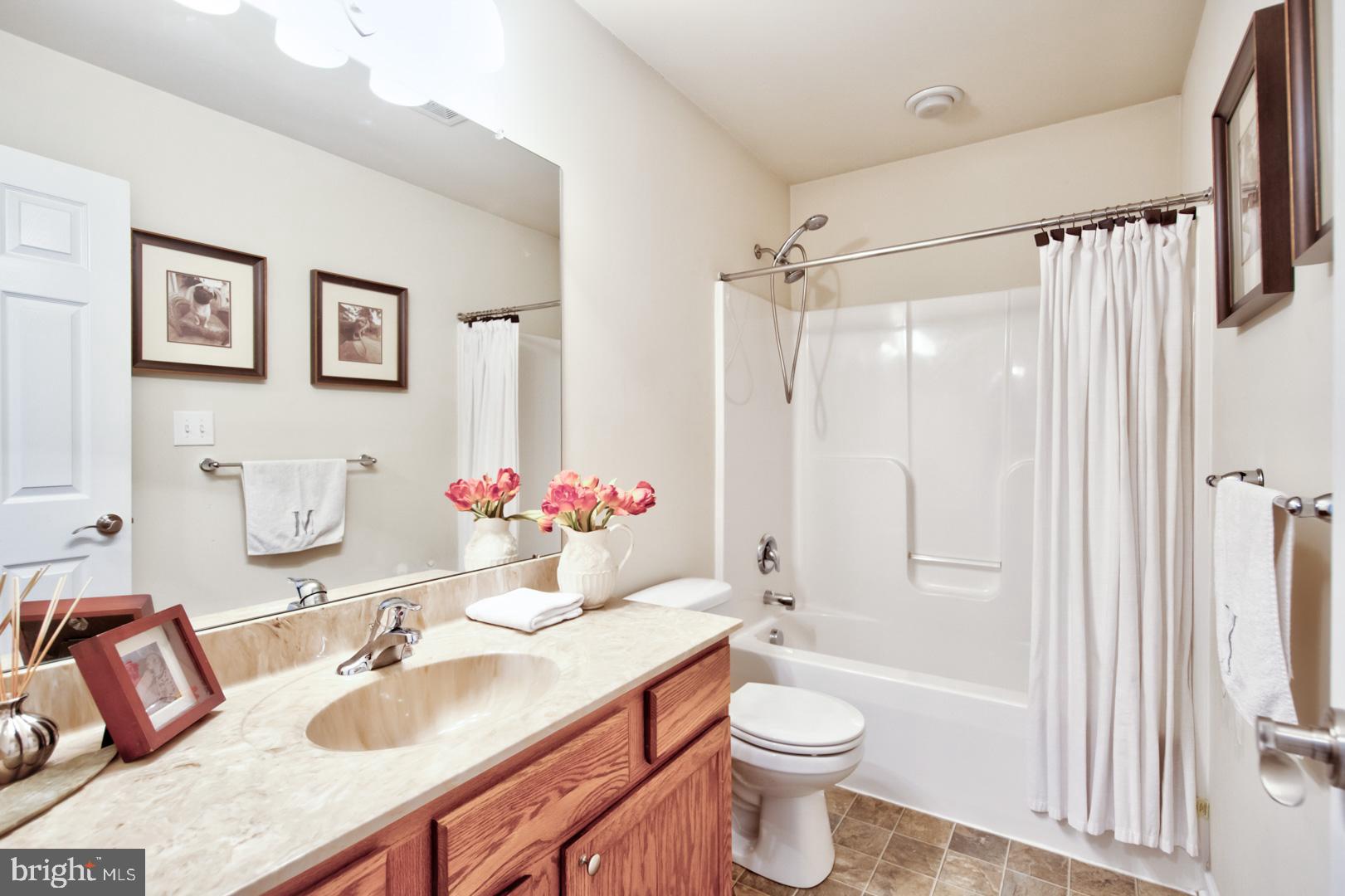 RESERVE AT BAILEY ST - Residential