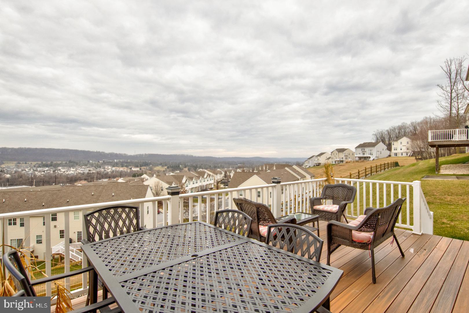 RESERVE AT BAILEY ST - Residential