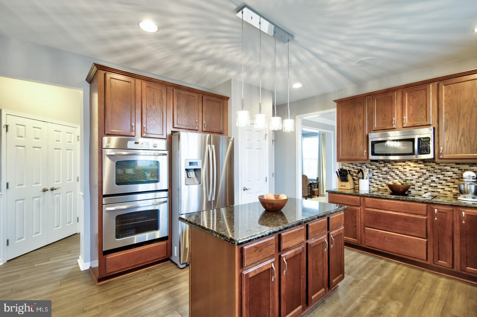 RESERVE AT BAILEY ST - Residential